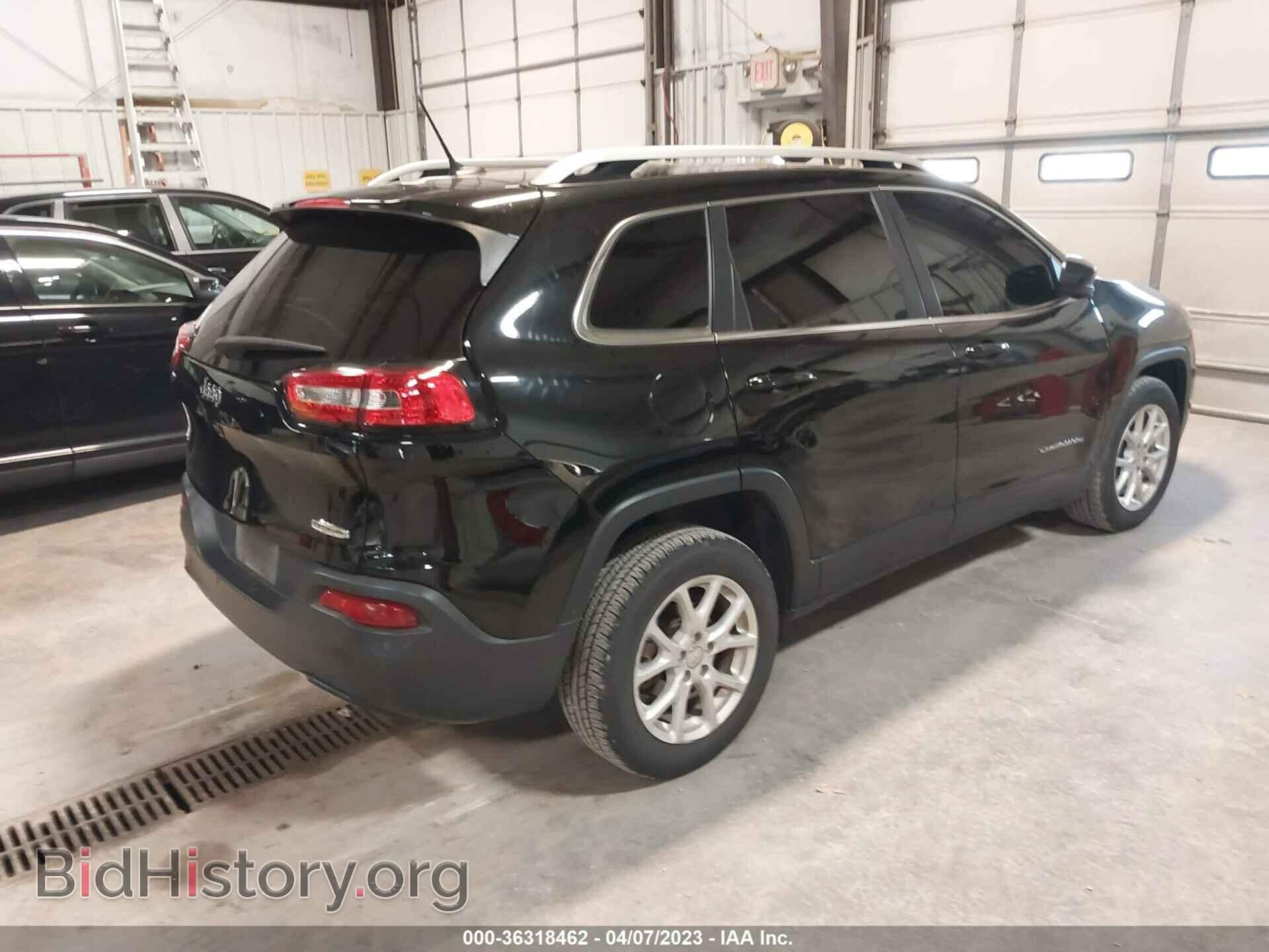 2017 JEEP CHEROKEE - VIN: 1C4PJLCB3HD232896 - Фото 4