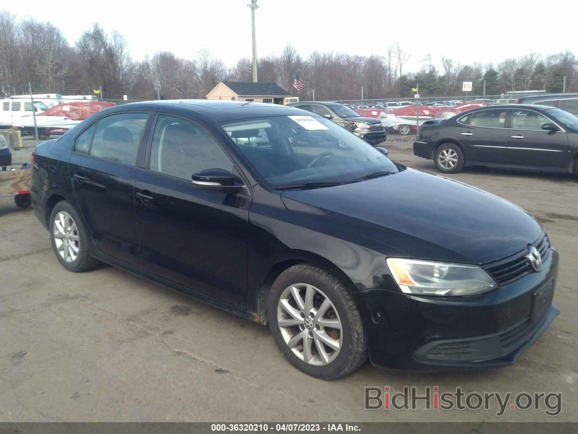 Photo 3VWDZ7AJ3BM046295 - VOLKSWAGEN JETTA SEDAN 2011