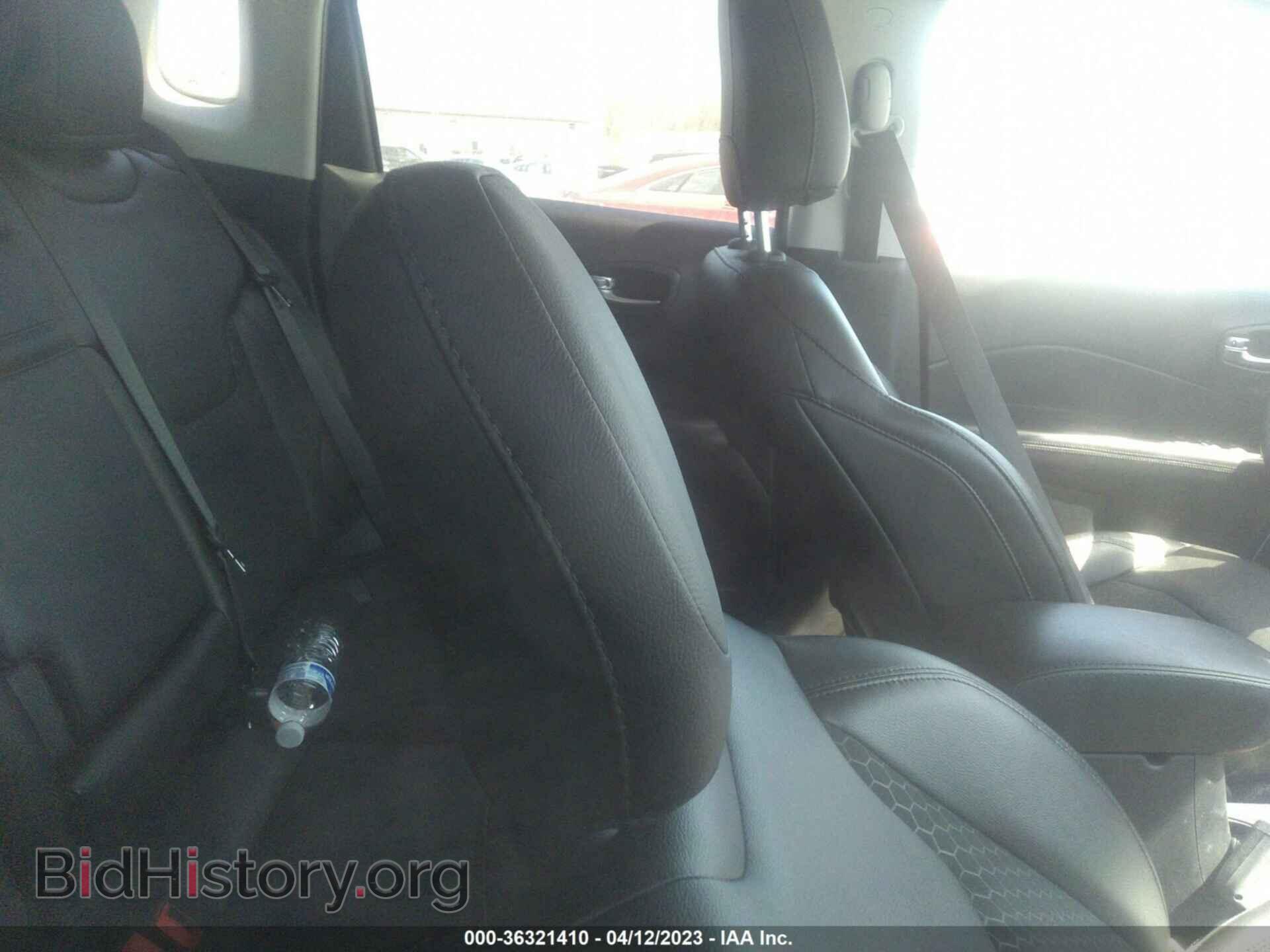 2019 JEEP COMPASS - VIN: 3C4NJDBB5KT621135 - Photo 8