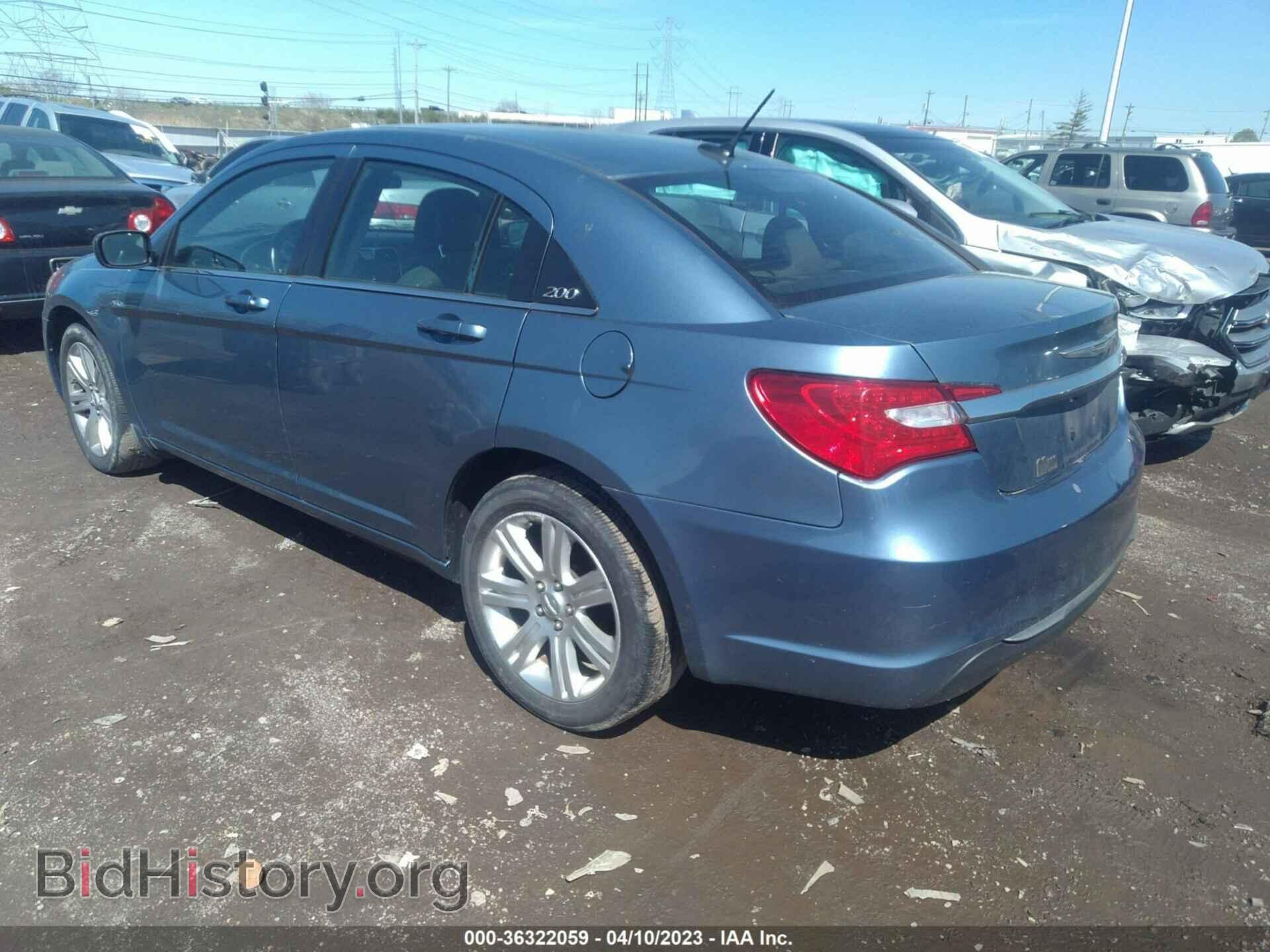 2011 CHRYSLER 200 - VIN: 1C3BC1FB1BN570176 - Фото 3