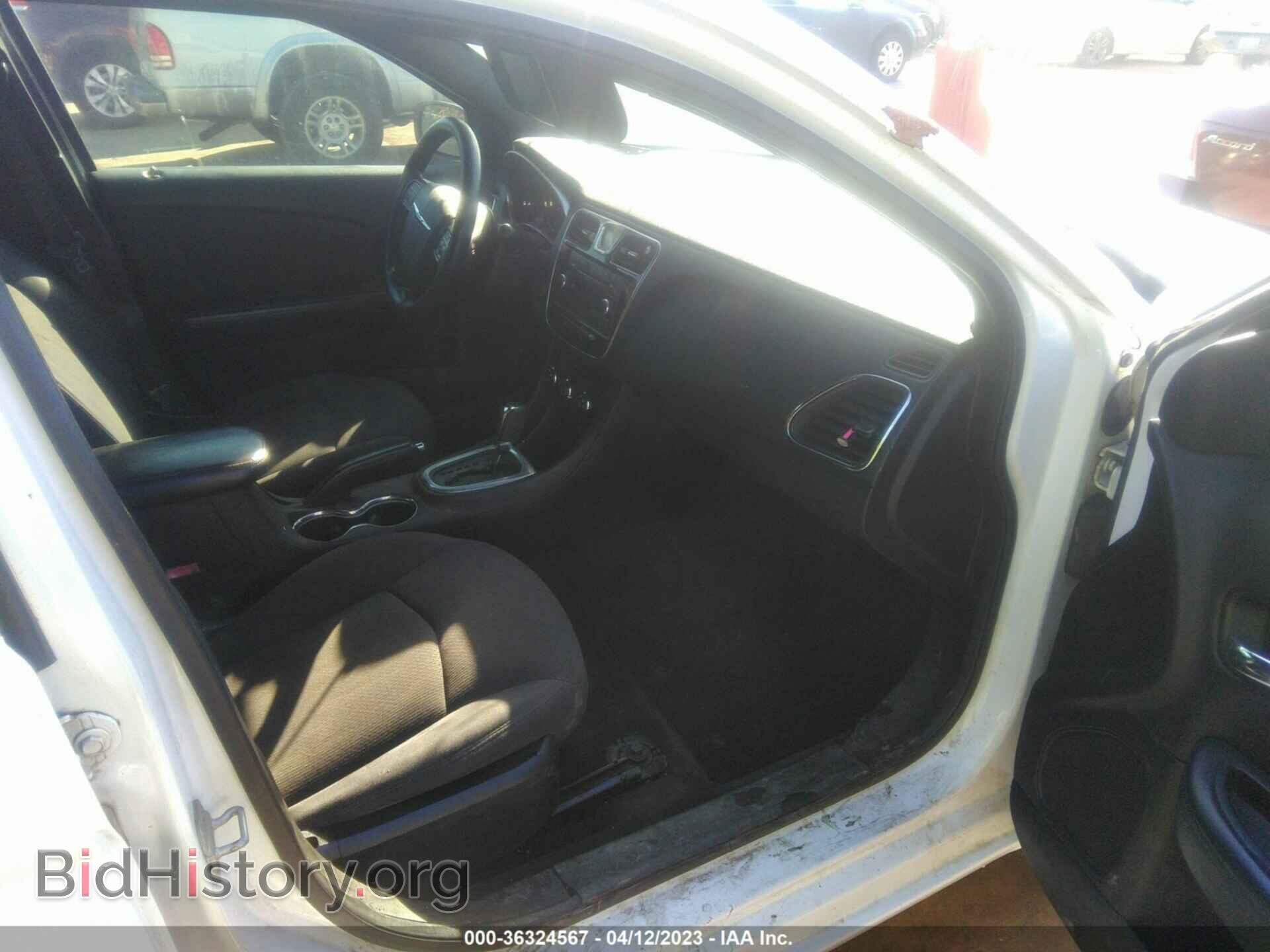 2013 CHRYSLER 200 - VIN: 1C3CCBAB5DN559427 - Фото 5
