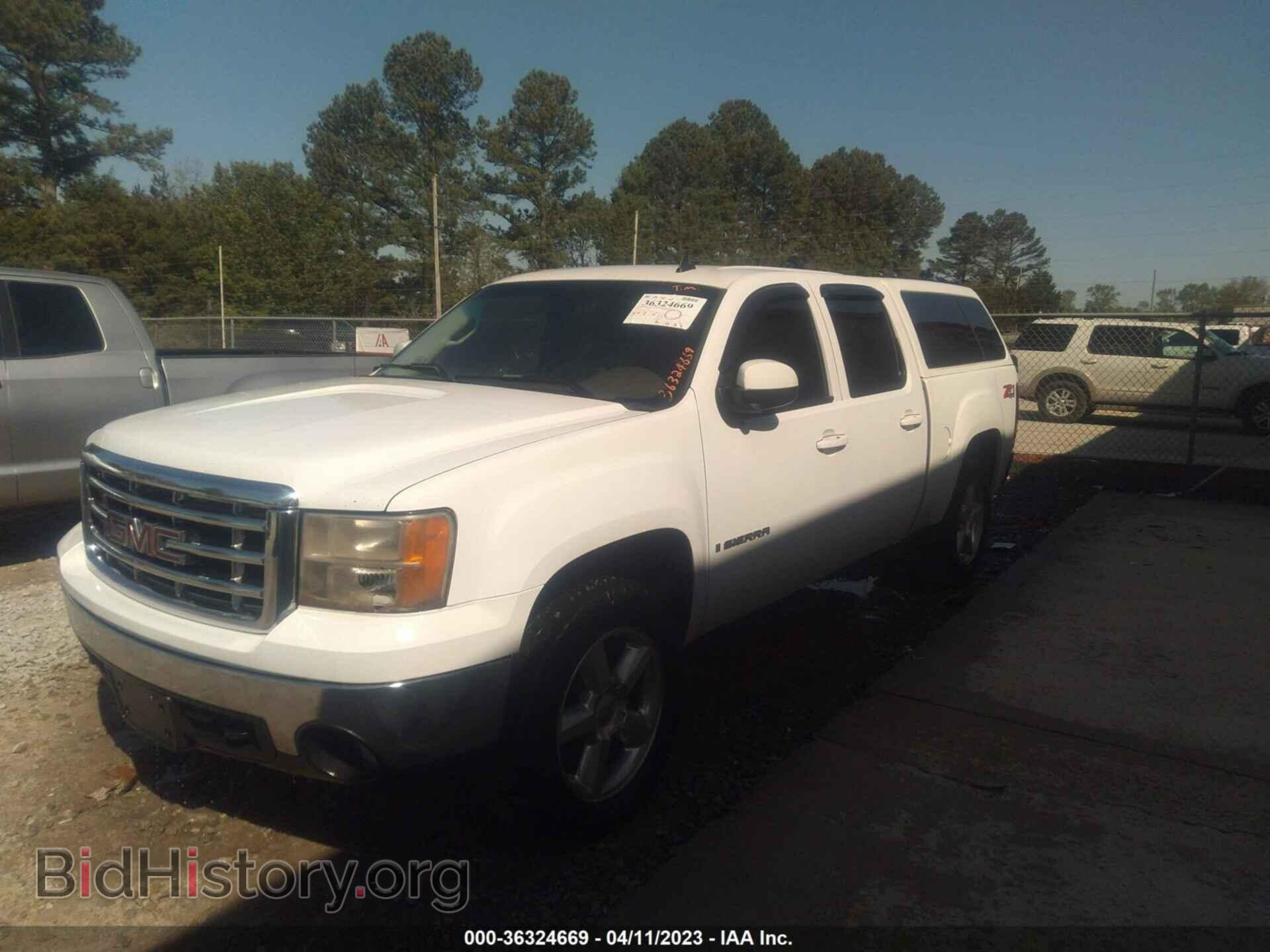 2007 GMC SIERRA 1500 - VIN: 2GTEK13M371568942 - Фото 2
