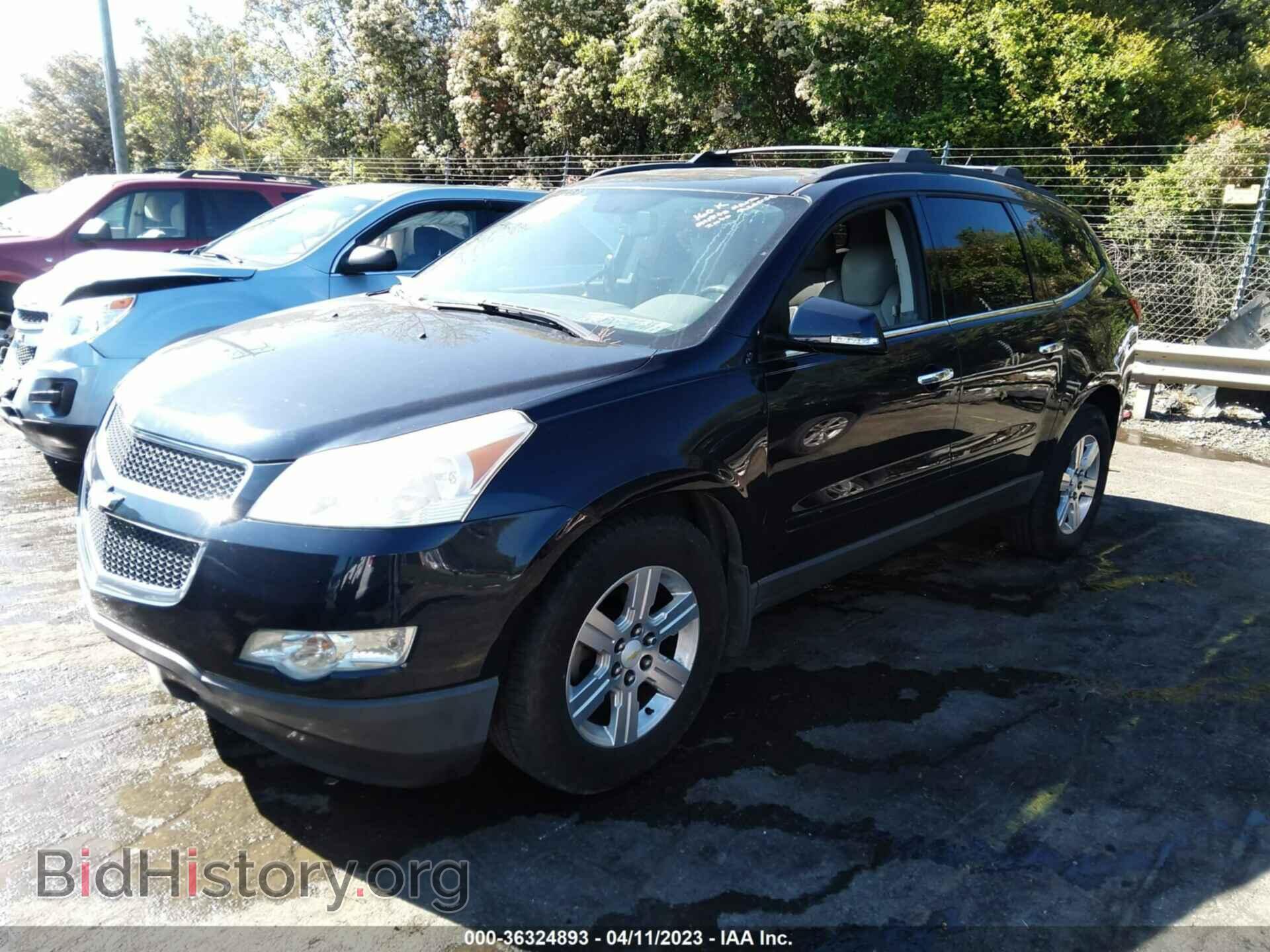 2012 CHEVROLET TRAVERSE - VIN: 1GNKRJED6CJ279055 - Фото 2