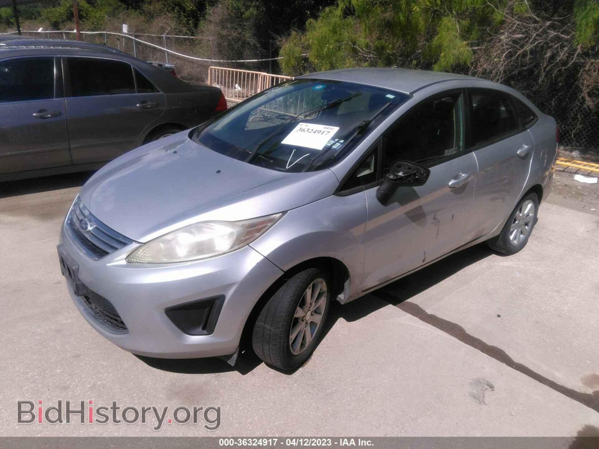 2011 FORD FIESTA - VIN: 3FADP4BJ9BM121710 - Фото 2