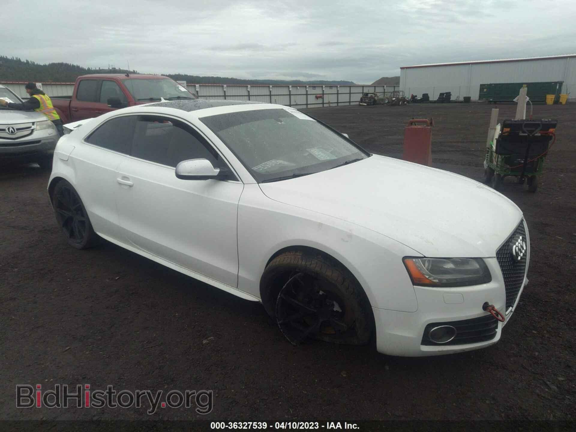 Фотография WAUVVAFR9BA049436 - AUDI S5 2011