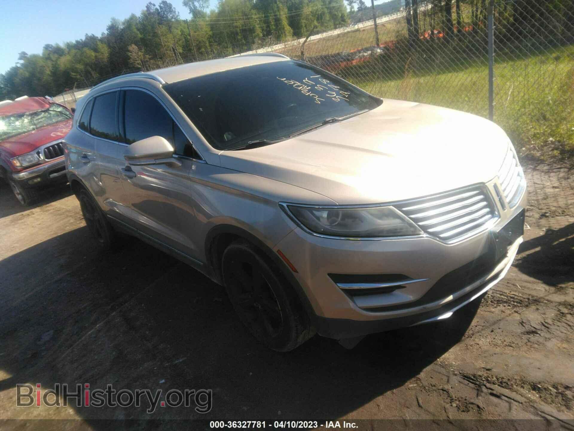 Photo 5LMCJ1C99HUL03379 - LINCOLN MKC 2017