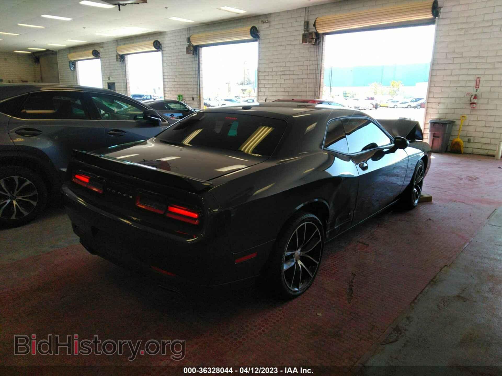 2018 DODGE CHALLENGER - VIN: 2C3CDZAG2JH231842 - Фото 4