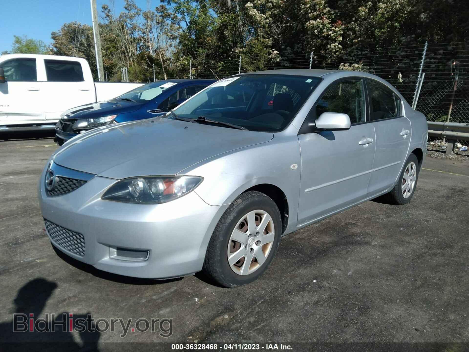 2007 MAZDA MAZDA3 - VIN: JM1BK32F171648005 - Фото 2