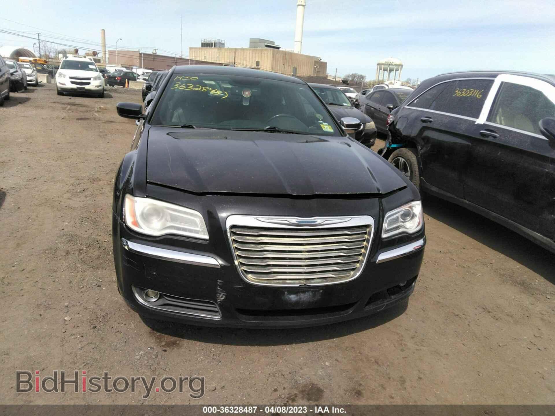 2014 CHRYSLER 300 - VIN: 2C3CCAAG9EH264881 - Фото 6