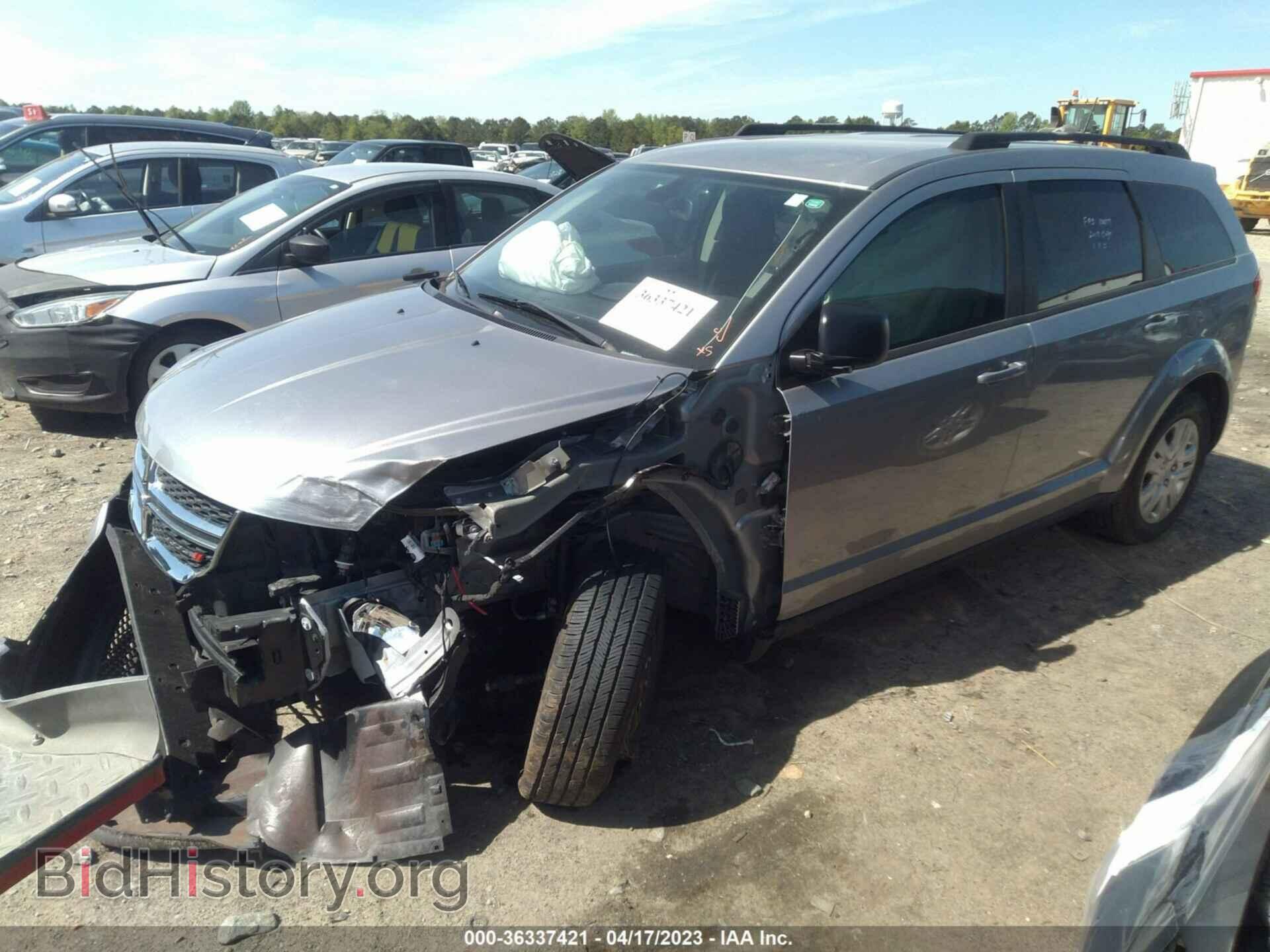 2018 DODGE JOURNEY - VIN: 3C4PDCAB0JT520501 - Фото 2