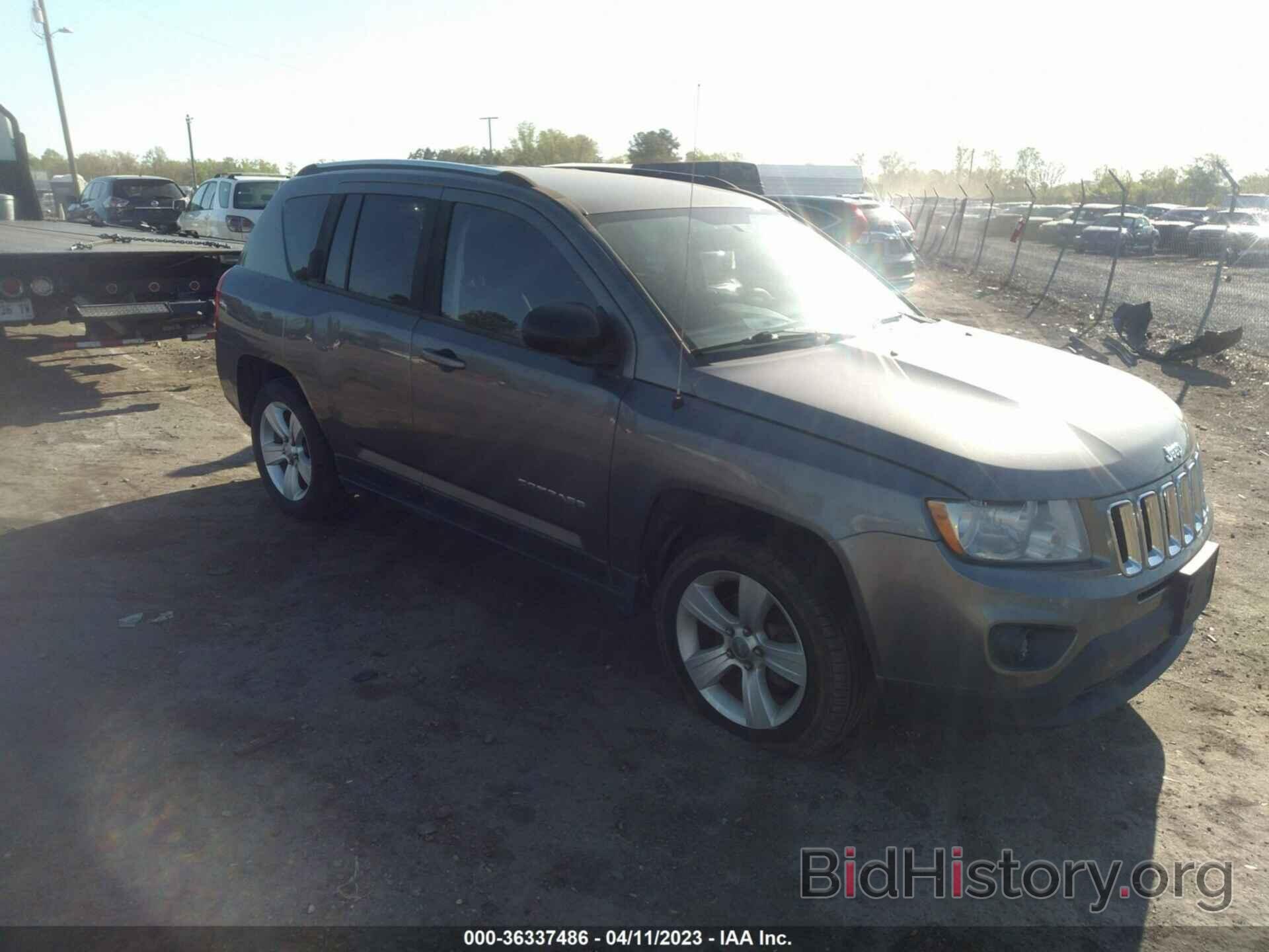 Photo 1C4NJCEB5CD649711 - JEEP COMPASS 2012