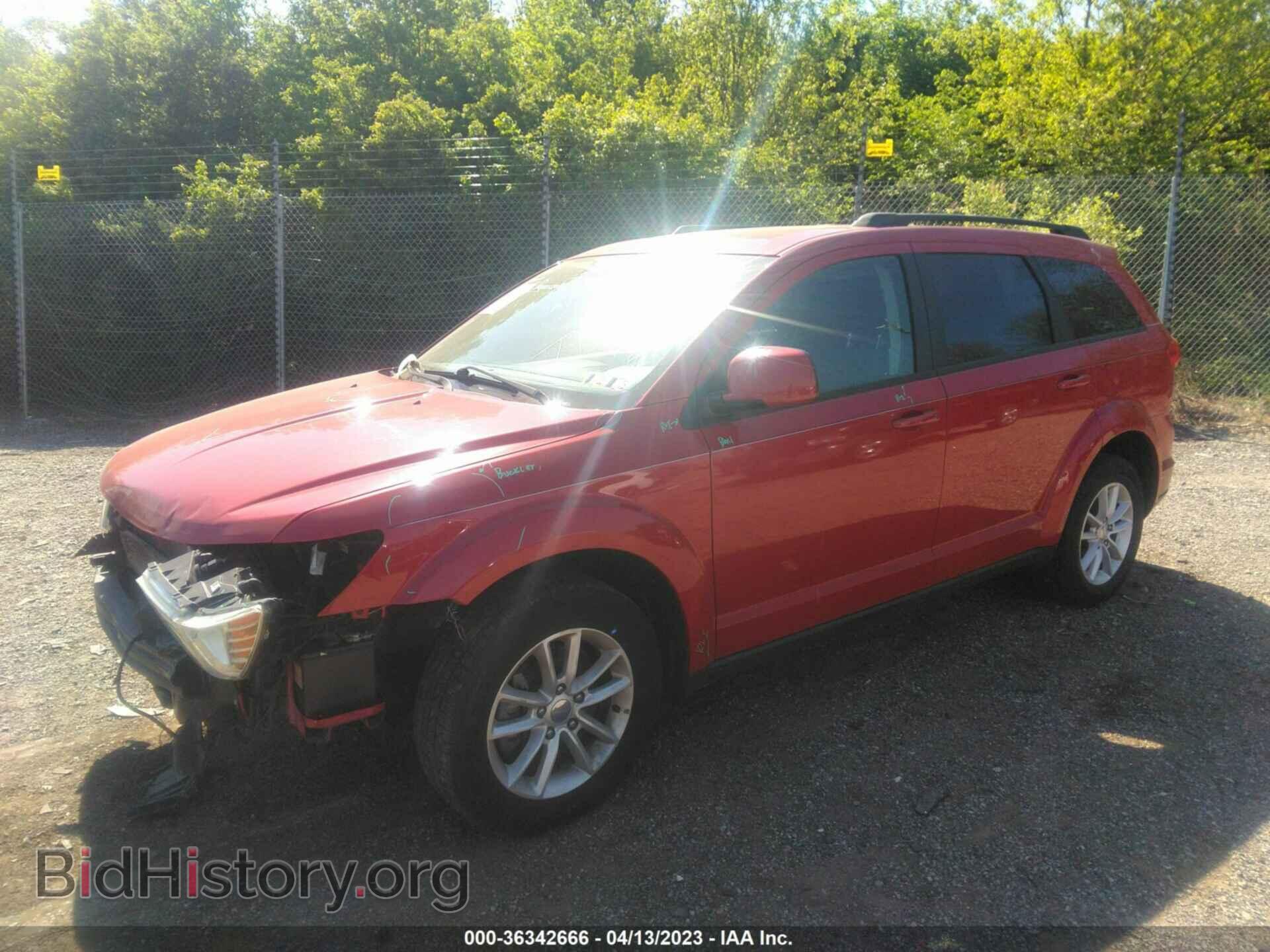 2016 DODGE JOURNEY - VIN: 3C4PDCBGXGT228745 - Фото 2