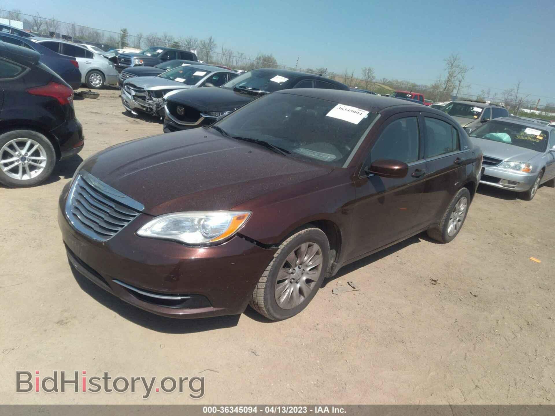 2012 CHRYSLER 200 - VIN: 1C3CCBAB1CN292270 - Фото 2