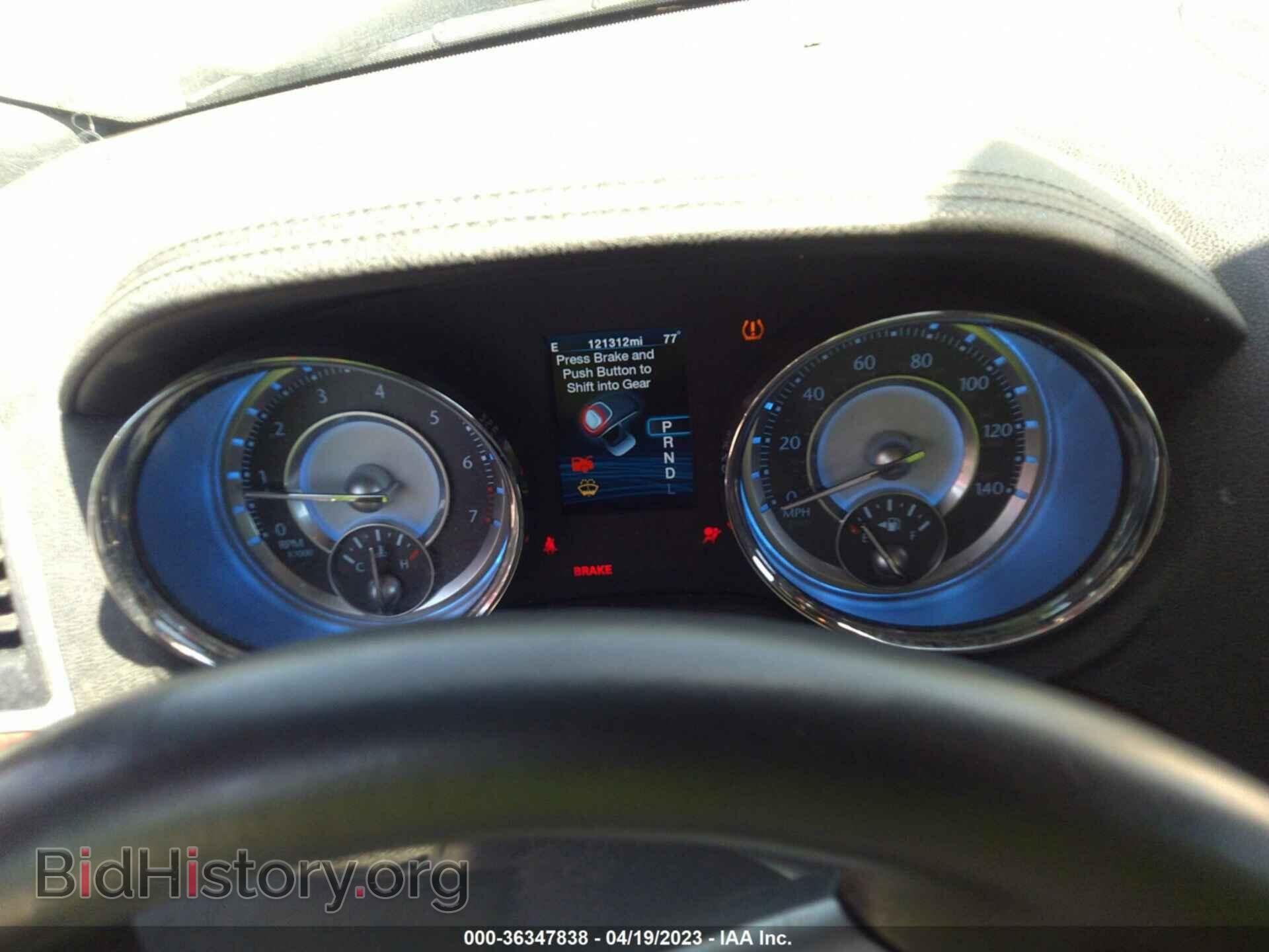 2012 CHRYSLER 300 - VIN: 2C3CCAAG4CH273534 - Фото 7