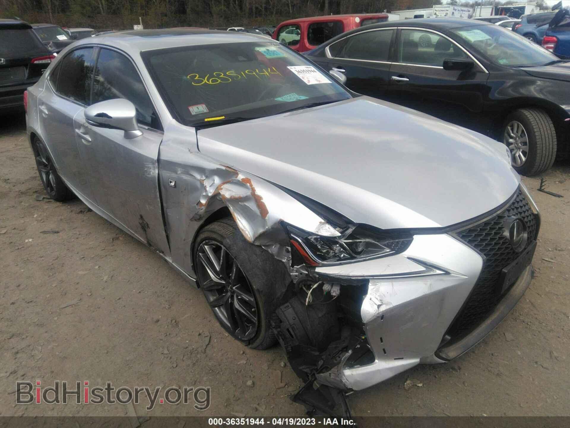 Photo JTHCZ1D24K5016386 - LEXUS IS 2019