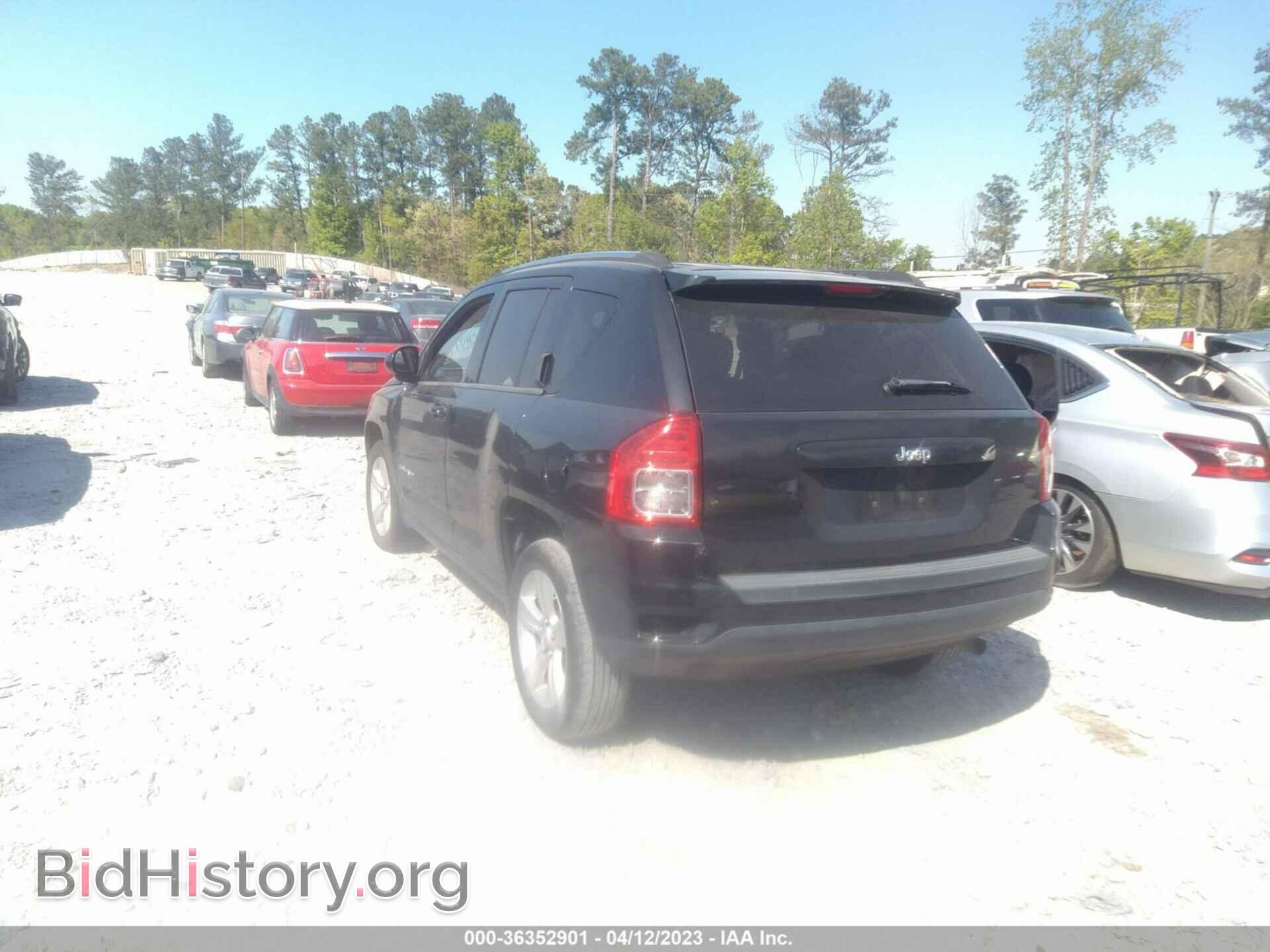 2011 JEEP COMPASS - VIN: 1J4NT1FA2BD159840 - Photo 3
