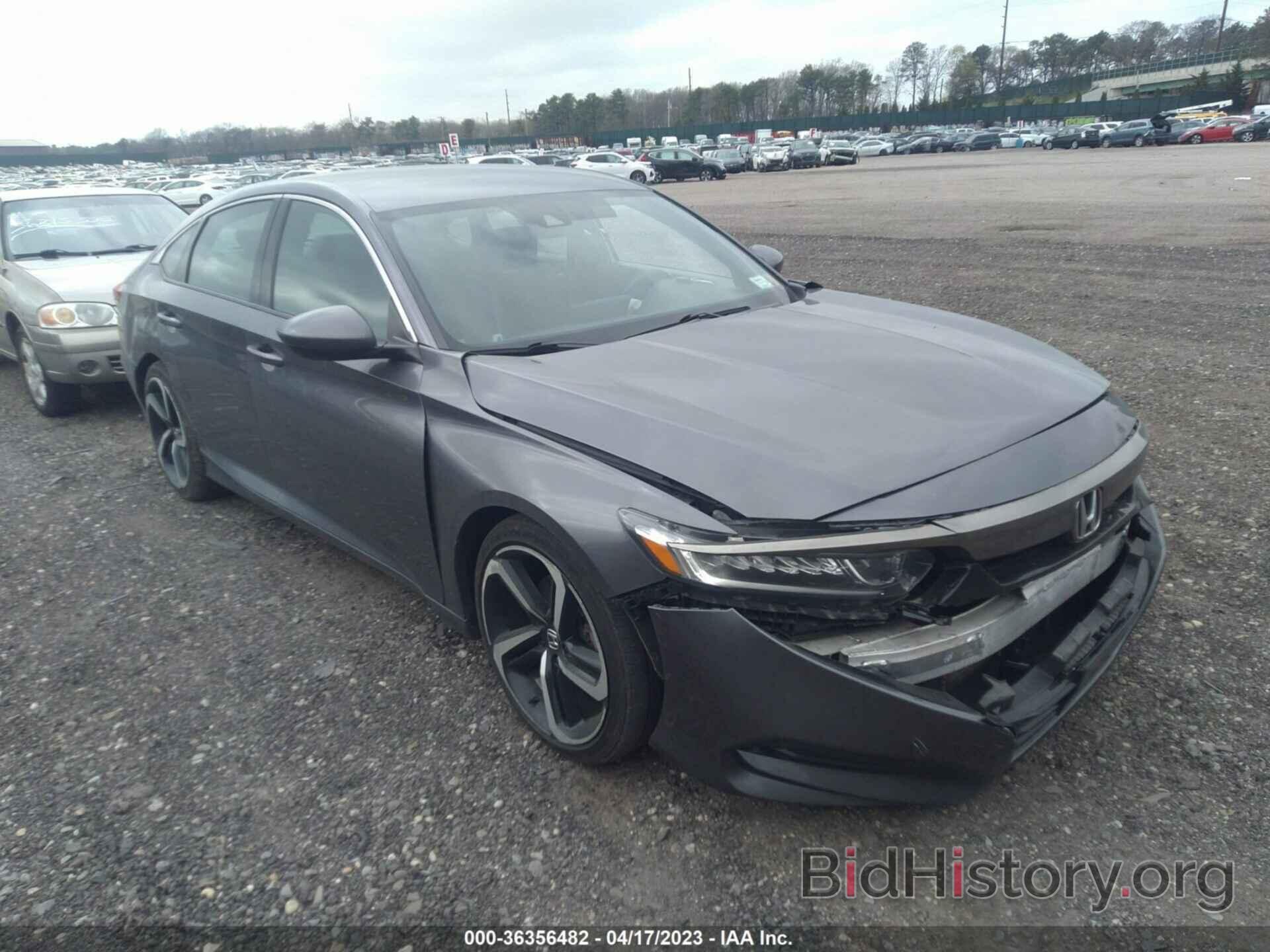 Photo 1HGCV1F33JA234832 - HONDA ACCORD SEDAN 2018