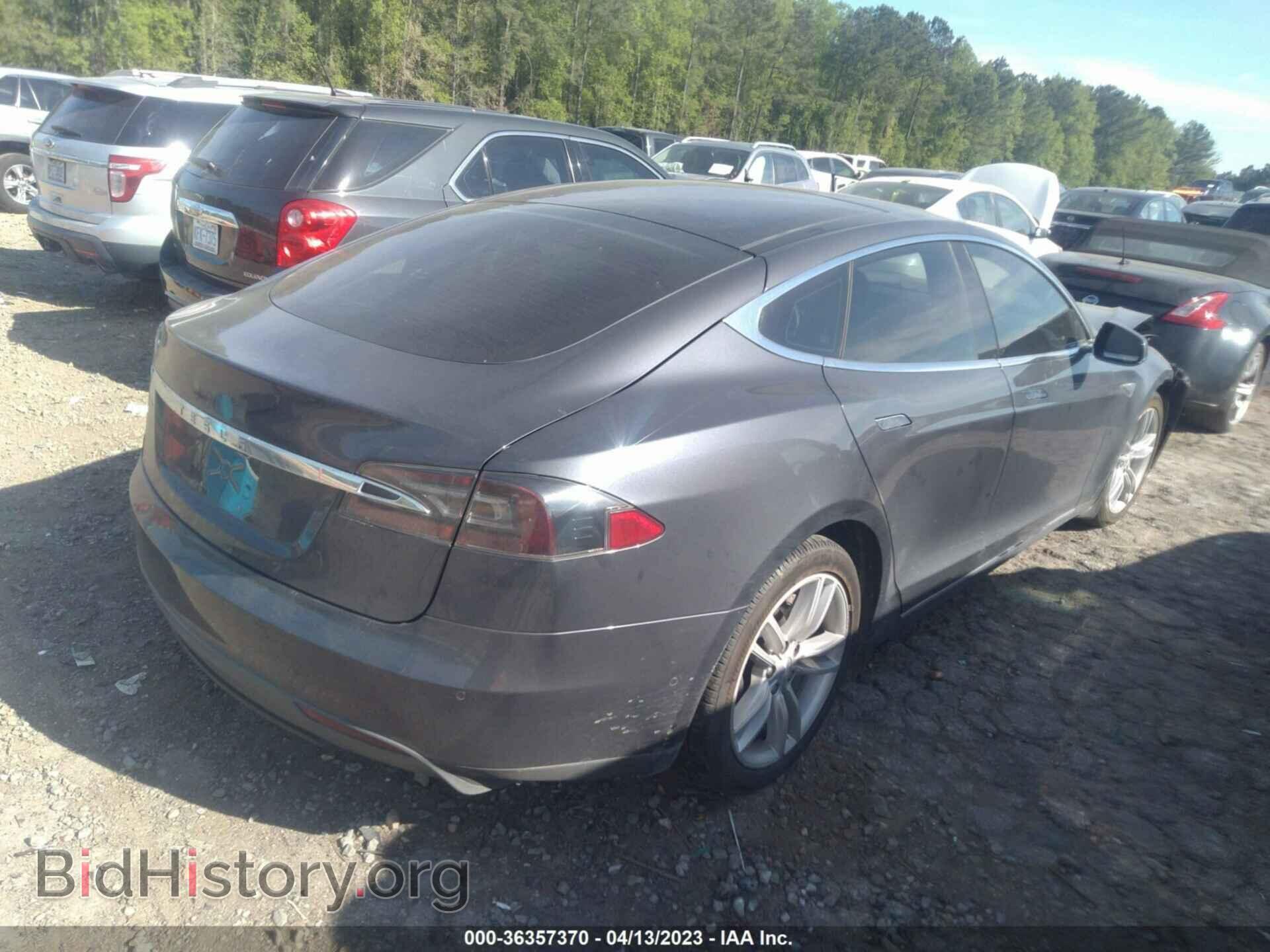 2015 TESLA MODEL S - VIN: 5YJSA1E21FF103069 - Photo 4