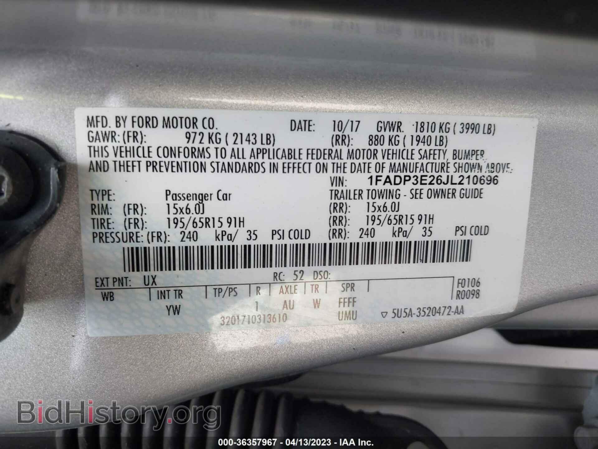 2018 FORD FOCUS - VIN: 1FADP3E26JL210696 - Фото 9
