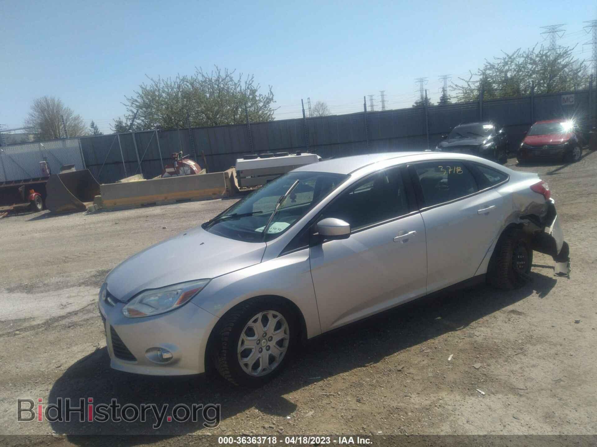 2012 FORD FOCUS - VIN: 1FAHP3F23CL335982 - Фото 2