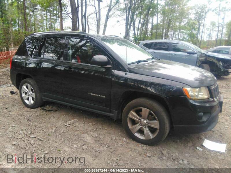 2012 Jeep COMPASS Latitude (VIN 1C4NJDEB6CD602886) — photo 1 of 11, IAAI