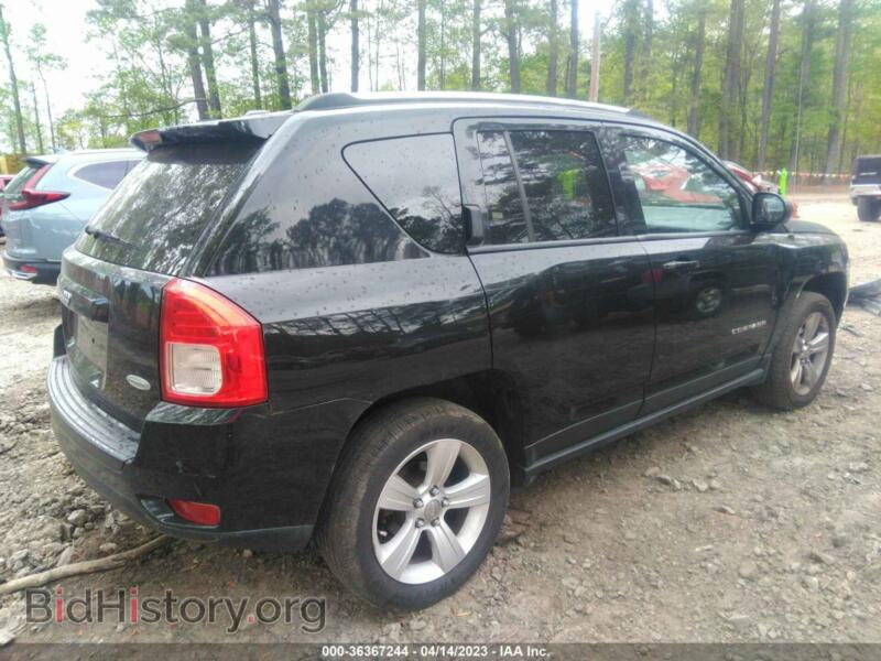 2012 Jeep COMPASS (VIN 1C4NJDEB6CD602886) — photo 4 of 11