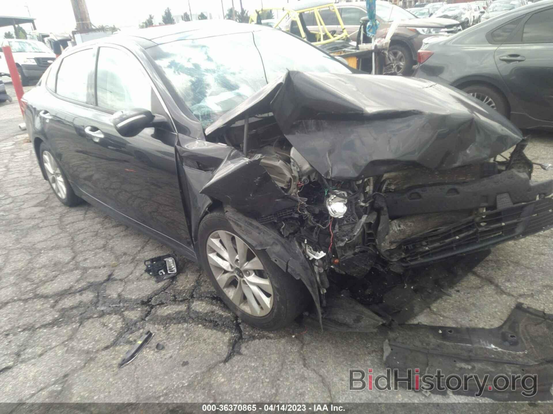 Photo 5XXGT4L30JG245738 - KIA OPTIMA 2018