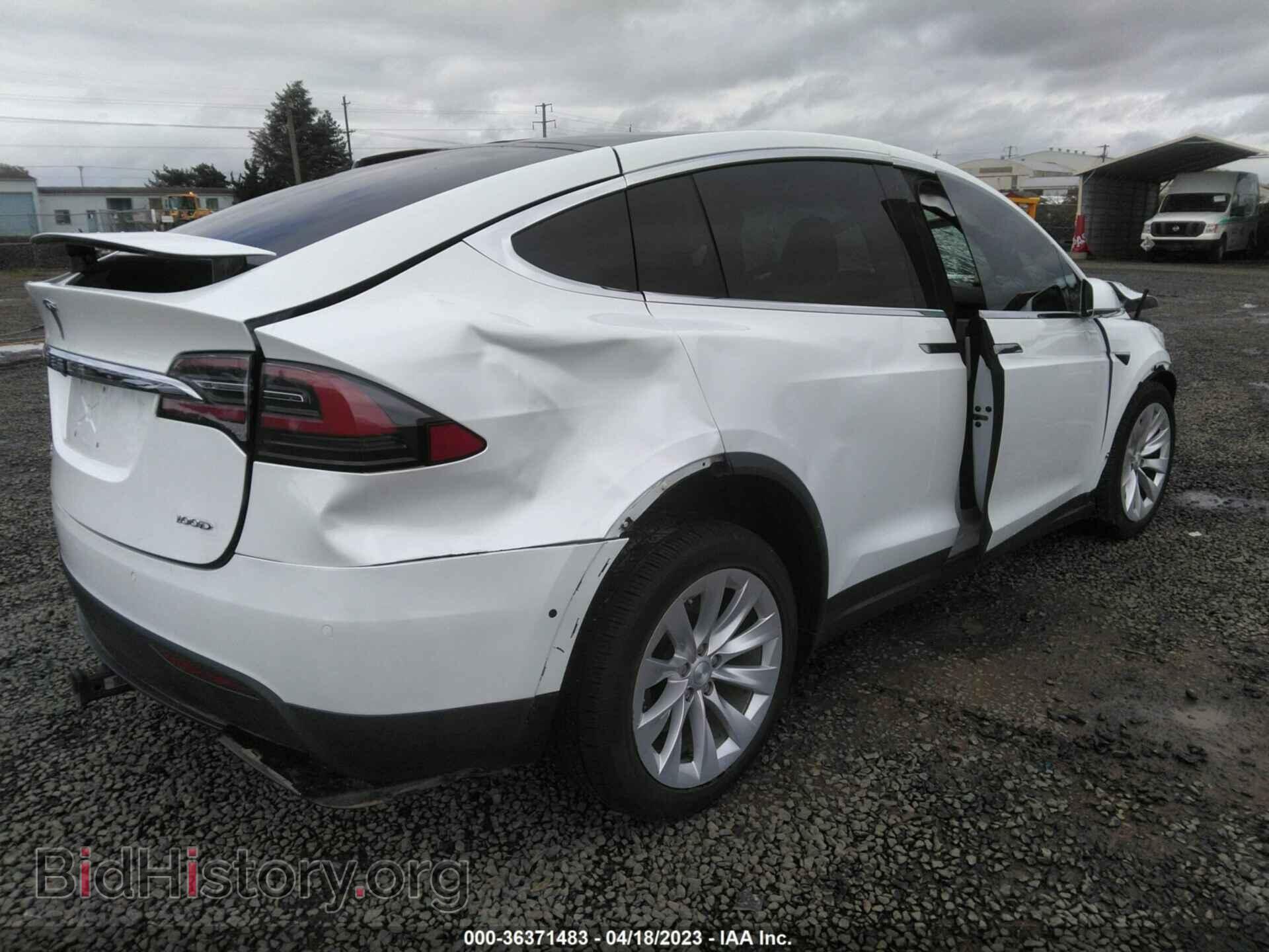 2018 TESLA MODEL X - VIN: 5YJXCDE21JF127057 - Фото 4