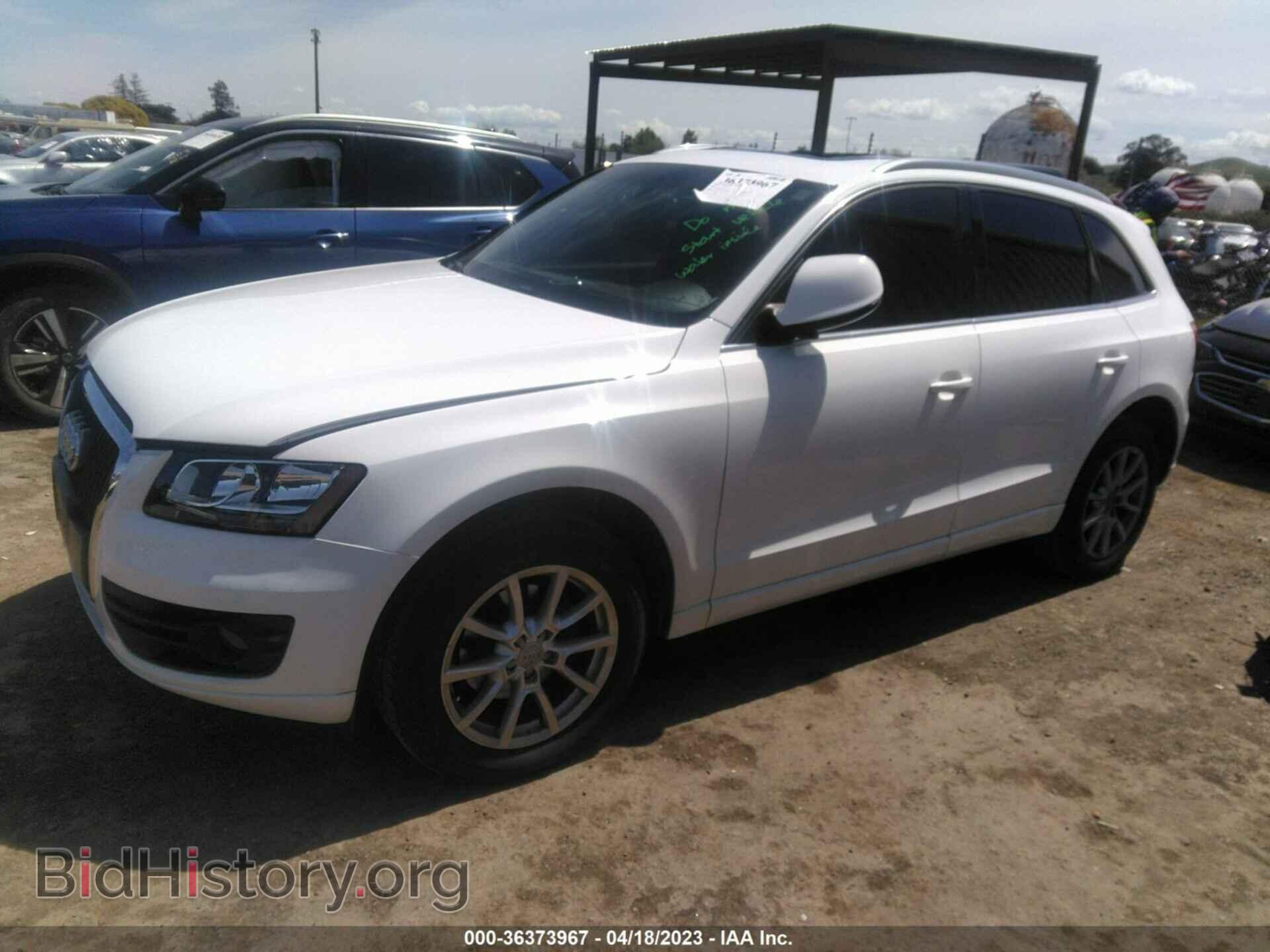 2011 AUDI Q5 - VIN: WA1CFAFP3BA034141 - Фото 2