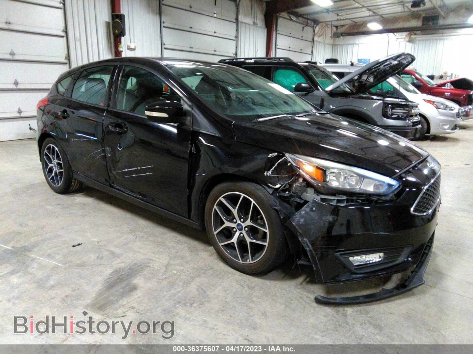 Фотография 1FADP3M24HL249640 - FORD FOCUS 2017