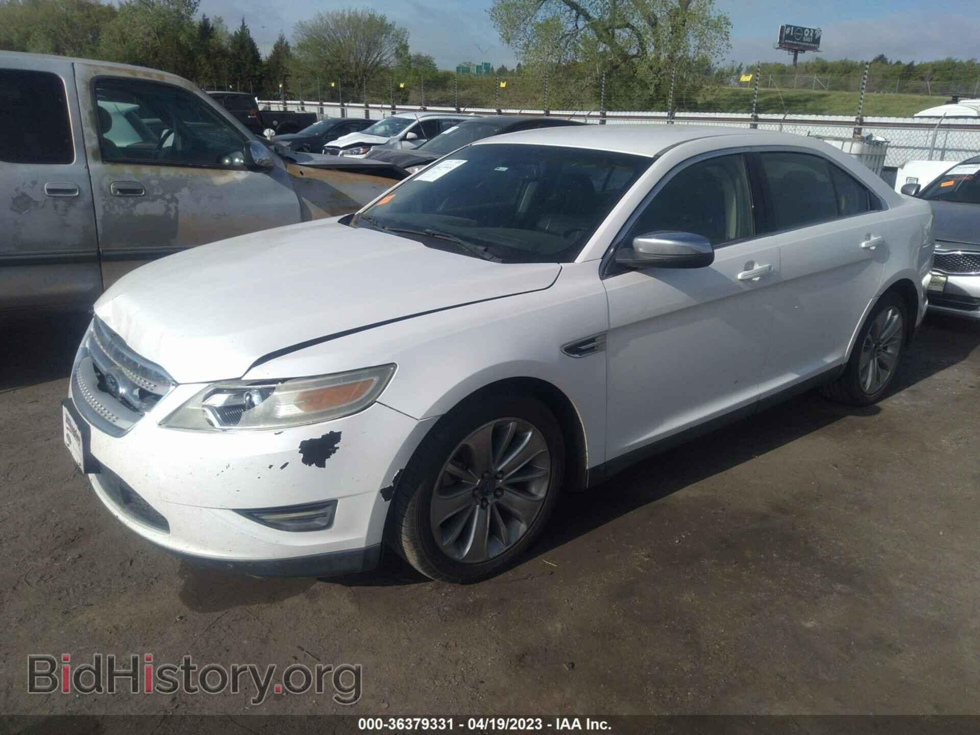 2011 FORD TAURUS - VIN: 1FAHP2FW5BG159747 - Фото 2