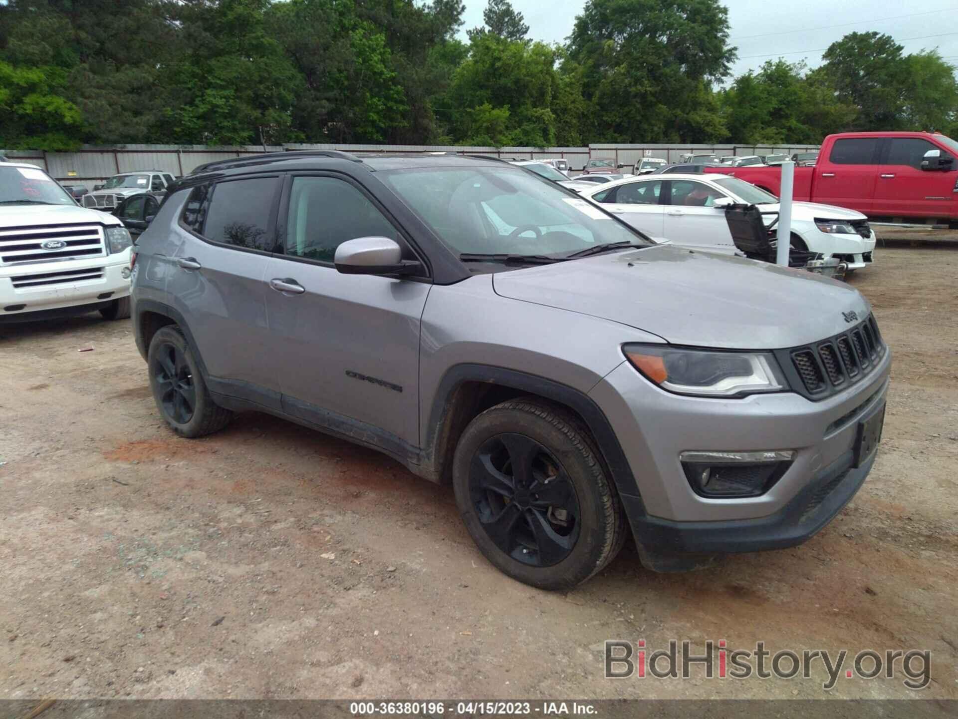 Фотография 3C4NJCBB2KT743395 - JEEP COMPASS 2019