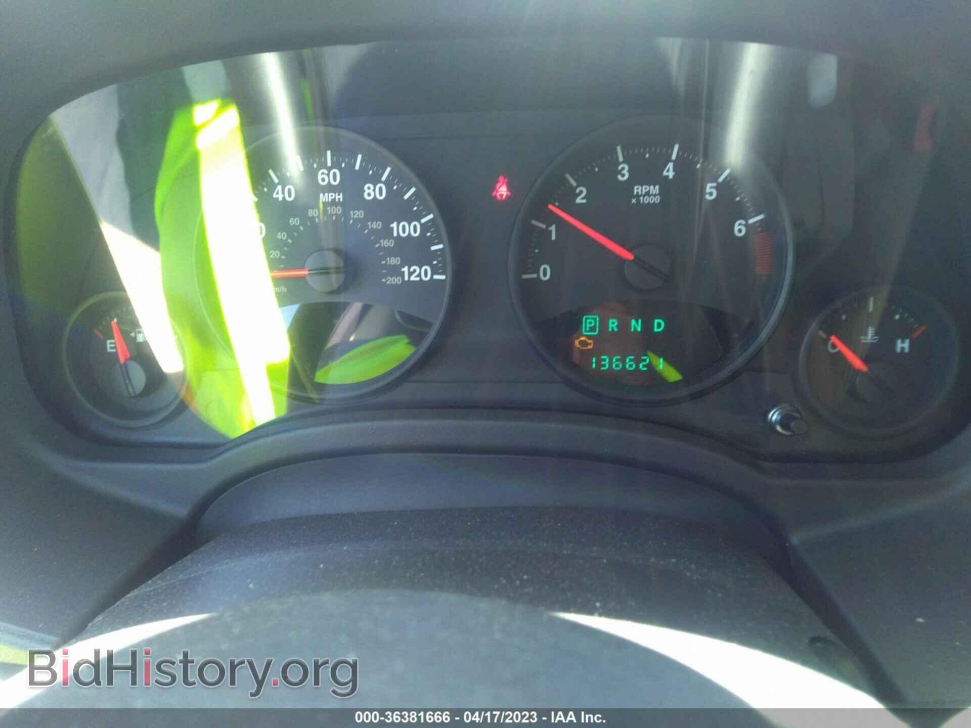 2011 JEEP COMPASS - VIN: 1J4NT1FA1BD219851 - Photo 7
