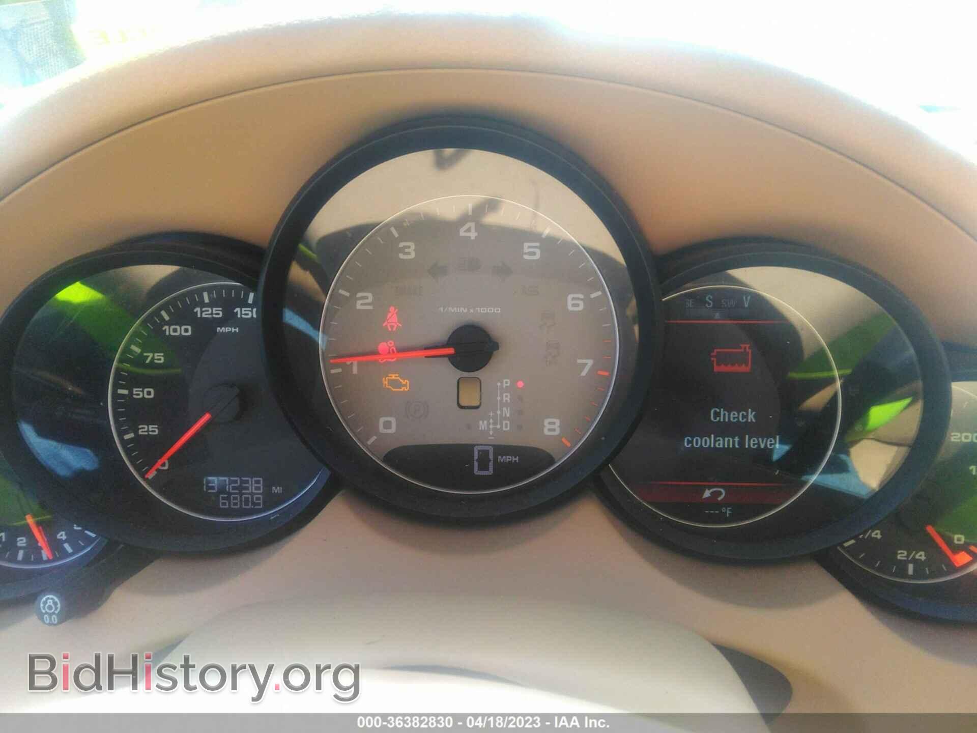 2011 PORSCHE CAYENNE - VIN: WP1AB2A25BLA55988 - Фото 7