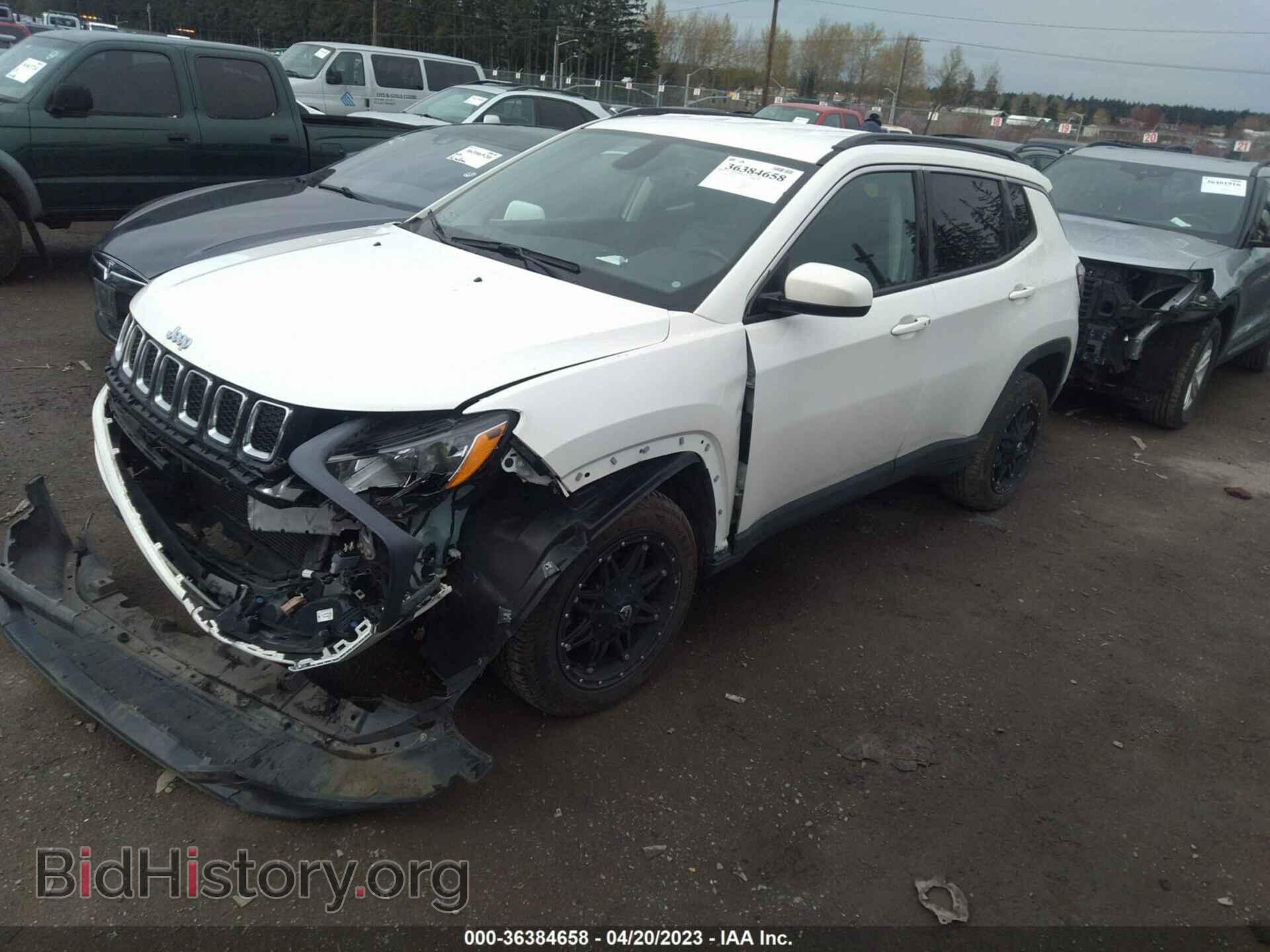 2019 JEEP COMPASS - VIN: 3C4NJDBB8KT597090 - Фото 2