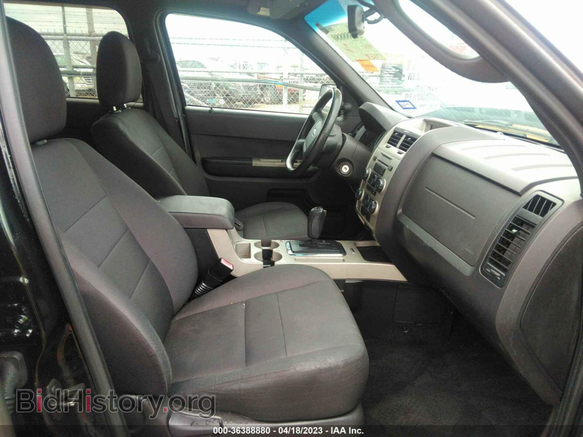 2011 FORD ESCAPE - VIN: 1FMCU0DG3BKA12557 - Фото 5