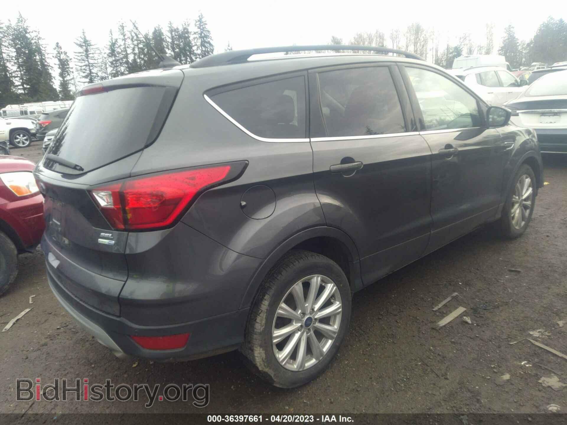2019 FORD ESCAPE - VIN: 1FMCU9HD2KUC10989 - Фото 4