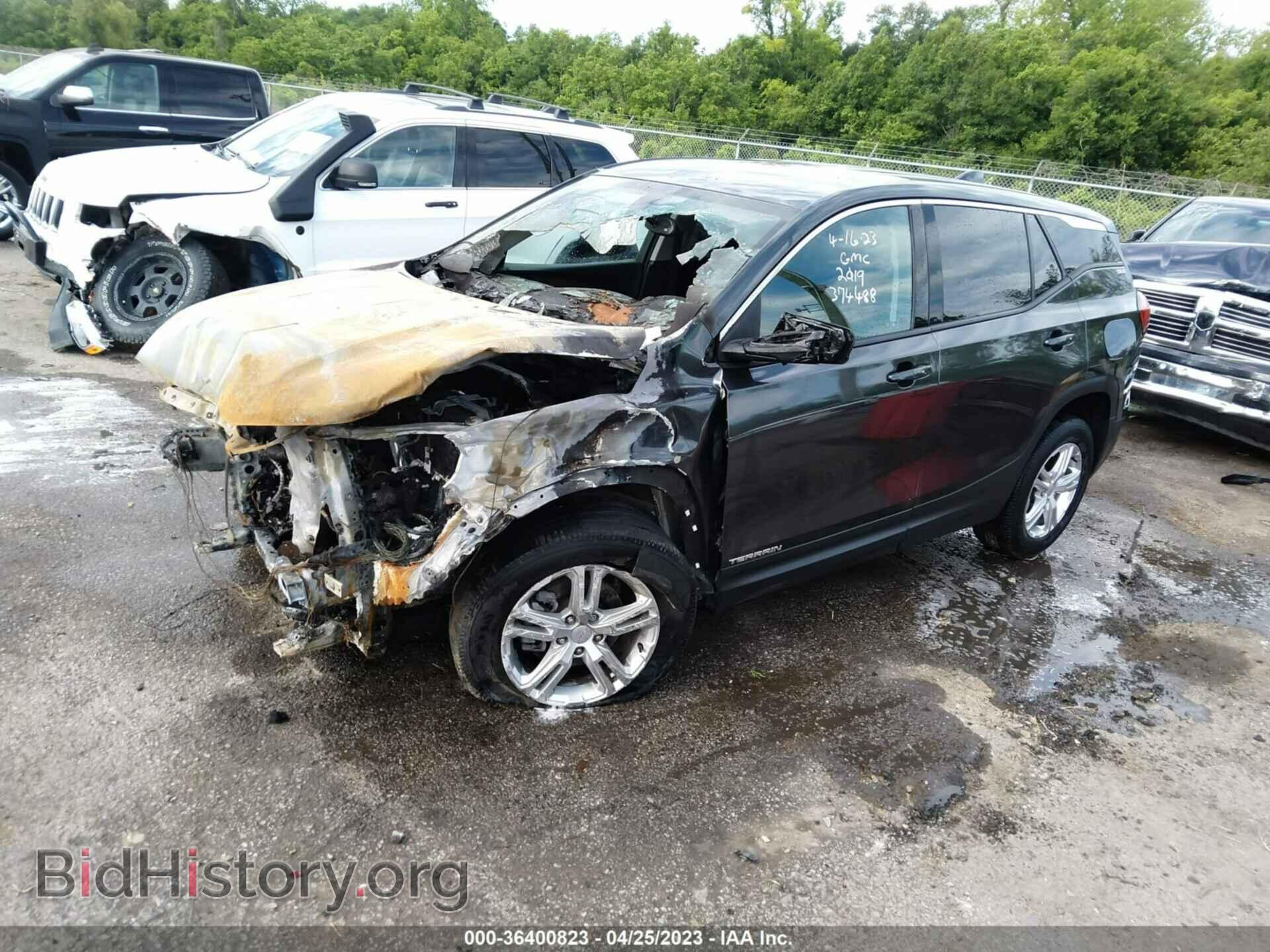 2019 GMC TERRAIN - VIN: 3GKALMEV3KL374488 - Photo 2