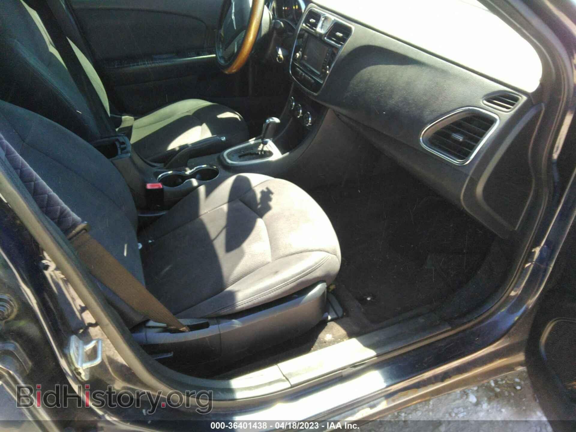 2012 CHRYSLER 200 - VIN: 1C3CCBBB9CN302705 - Фото 5