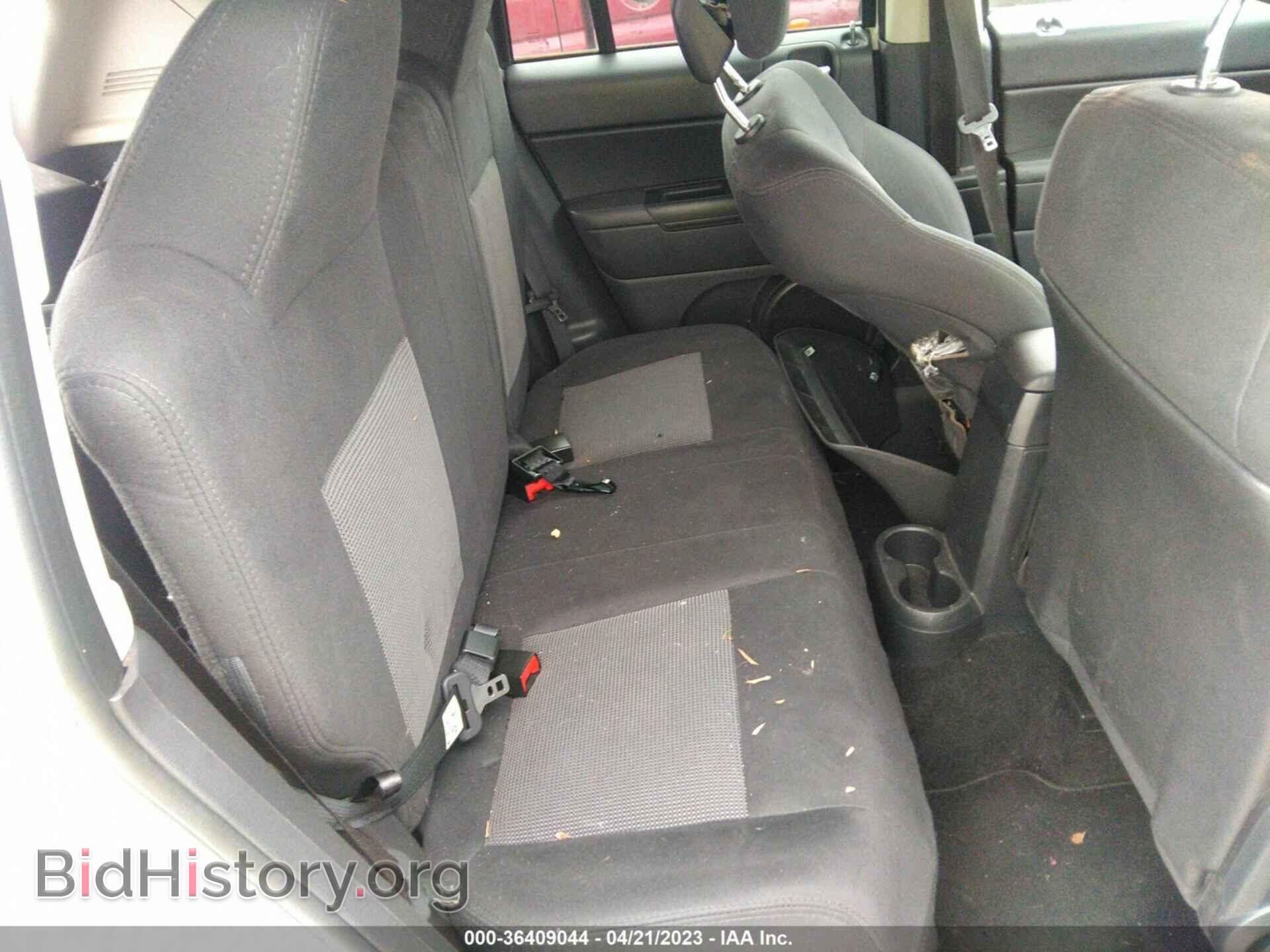 2011 JEEP COMPASS - VIN: 1J4NF1FB5BD279969 - Photo 8