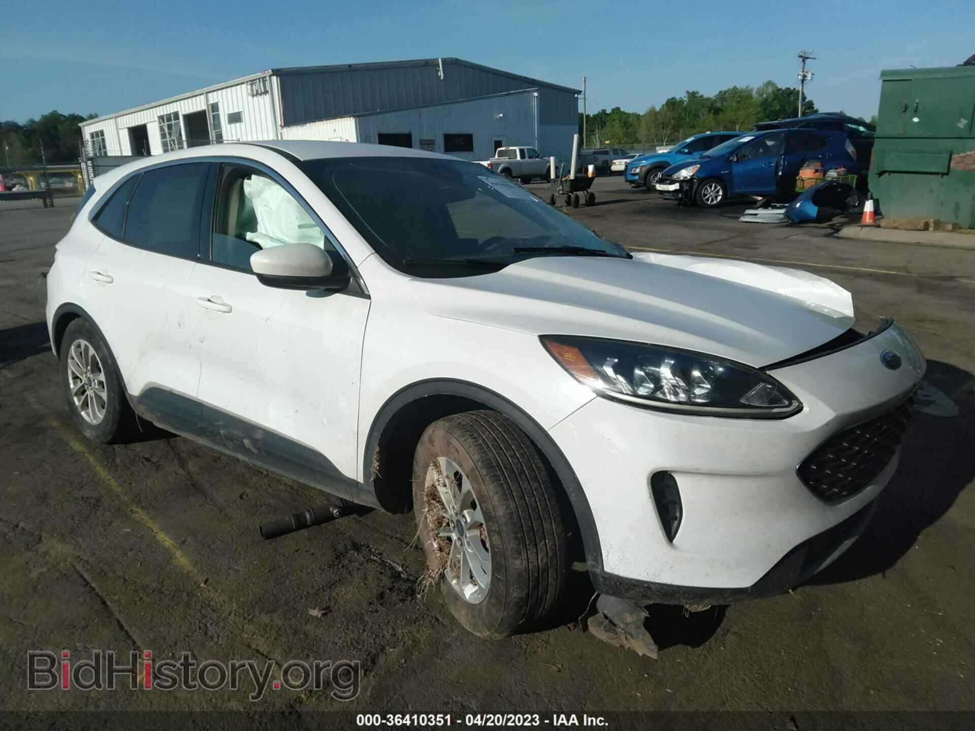 Фотография 1FMCU0G68LUA67949 - FORD ESCAPE 2020