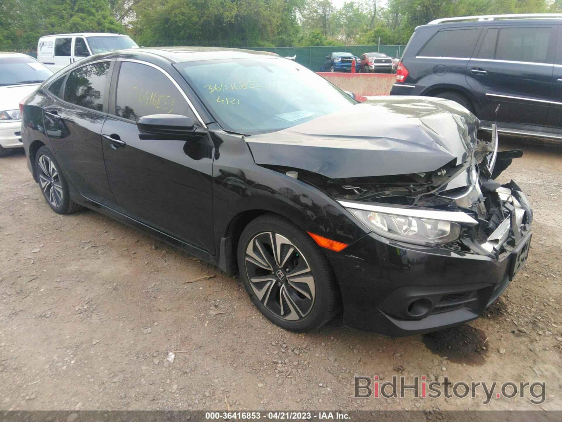 Photo JHMFC1F79JX017897 - HONDA CIVIC SEDAN 2018