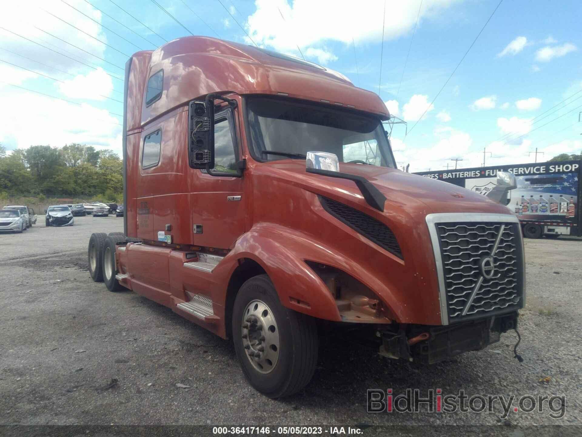 Photo 4V4NC9EH0KN207577 - VOLVO VN 2019