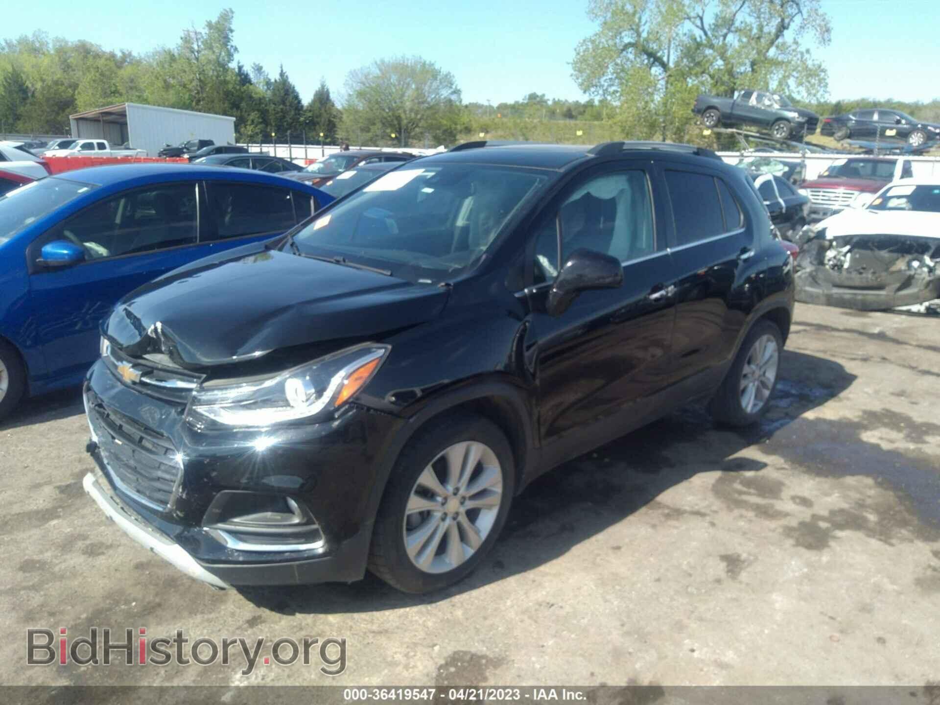 2019 CHEVROLET TRAX - VIN: 3GNCJMSB3KL388080 - Фото 2