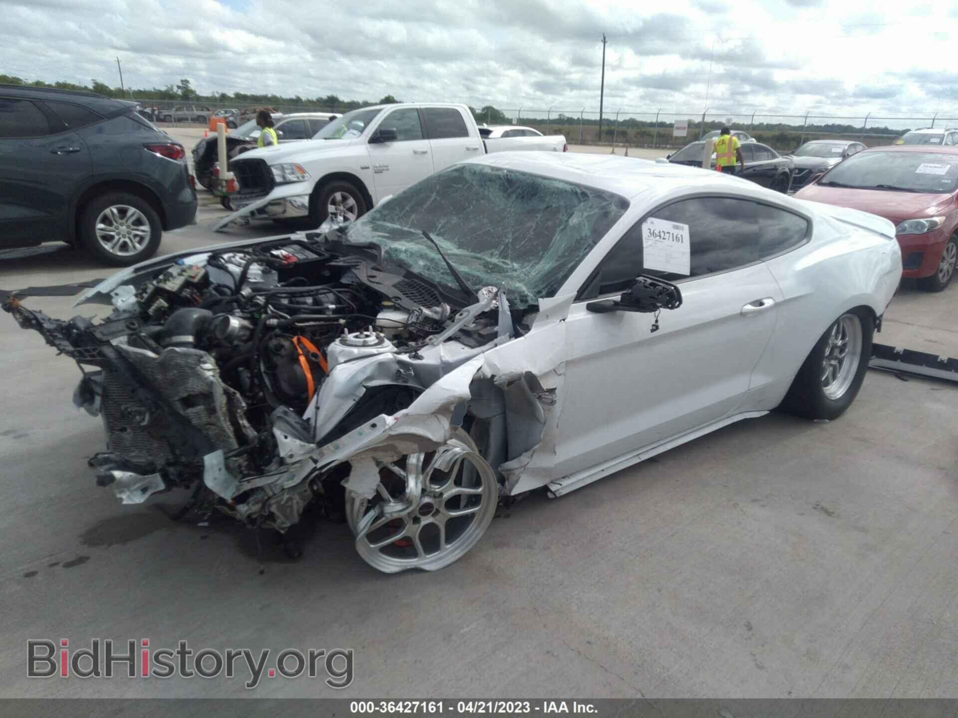 2018 FORD MUSTANG - VIN: 1FA6P8CF3J5100902 - Фото 2
