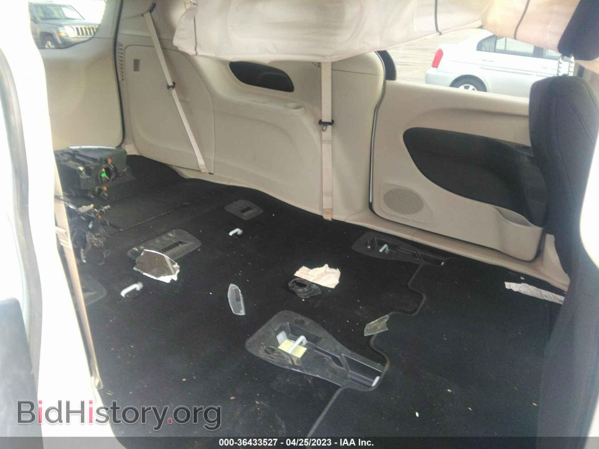 2021 CHRYSLER VOYAGER - VIN: 2C4RC1AG9MR552396 - Фото 8