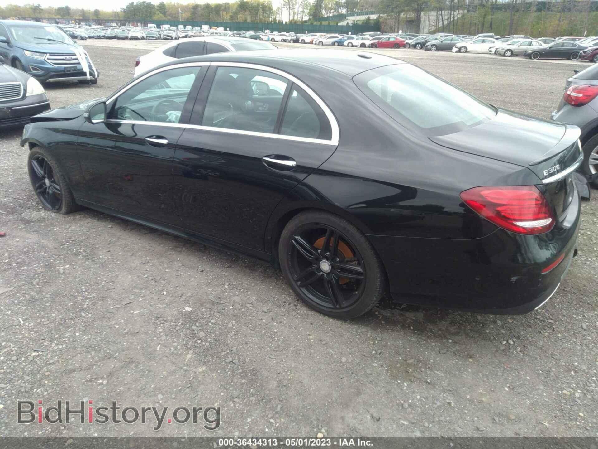2017 MERCEDES-BENZ E-CLASS - VIN: WDDZF4KB4HA077428 - Фото 3