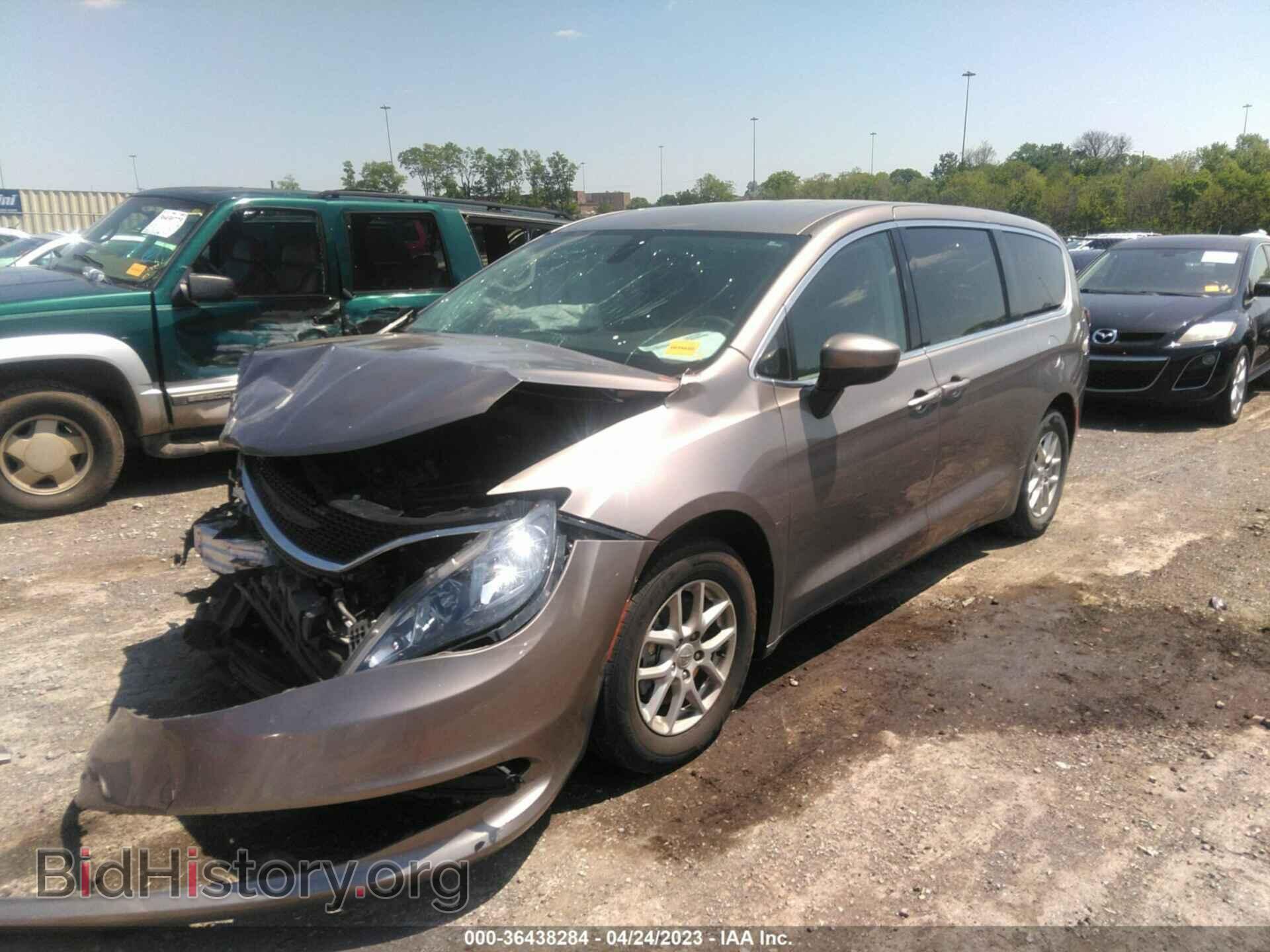 2017 CHRYSLER PACIFICA - VIN: 2C4RC1DG9HR550813 - Photo 2