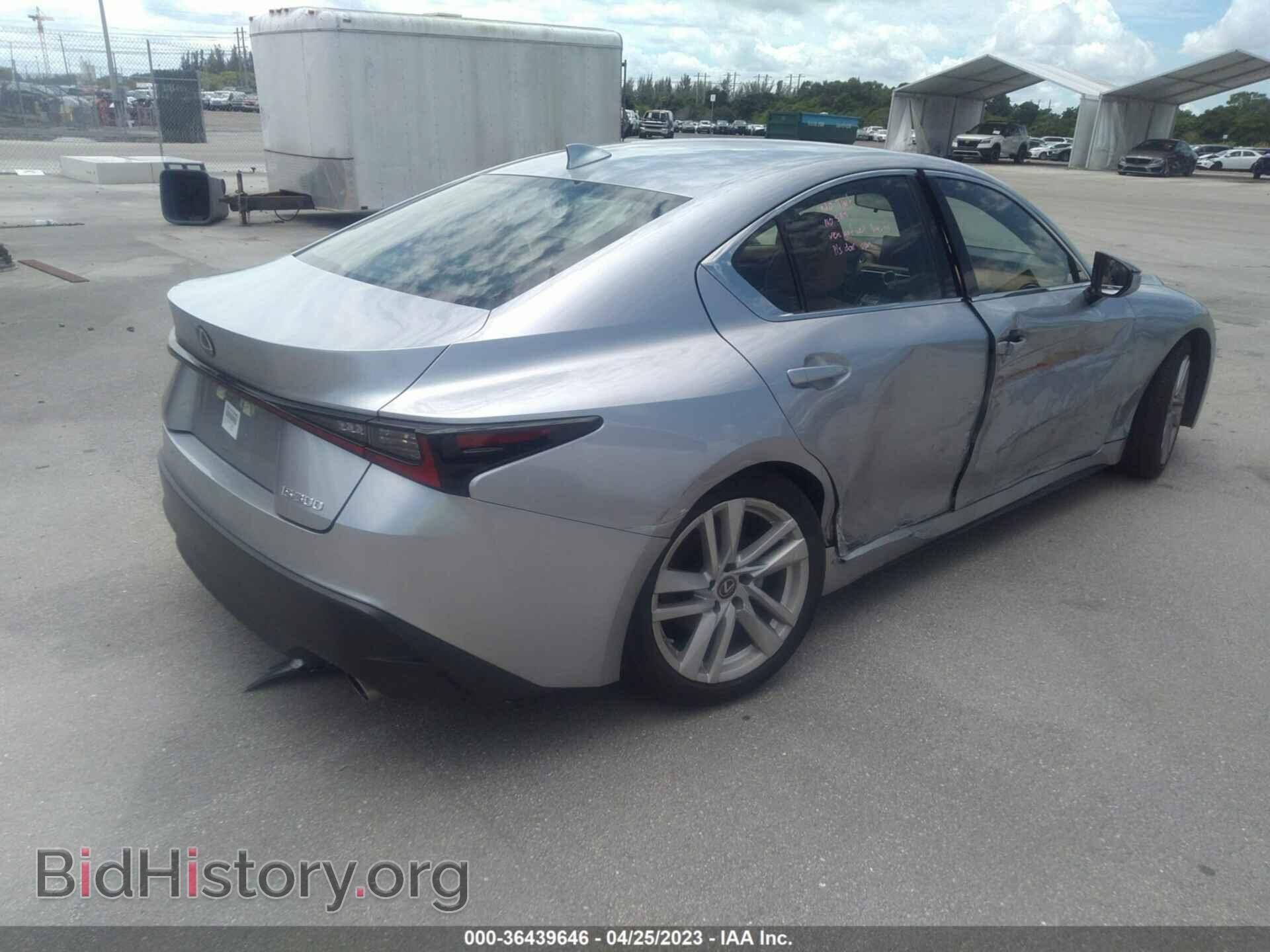 2022 LEXUS IS - VIN: JTHAA1D2XN5118326 - Photo 4