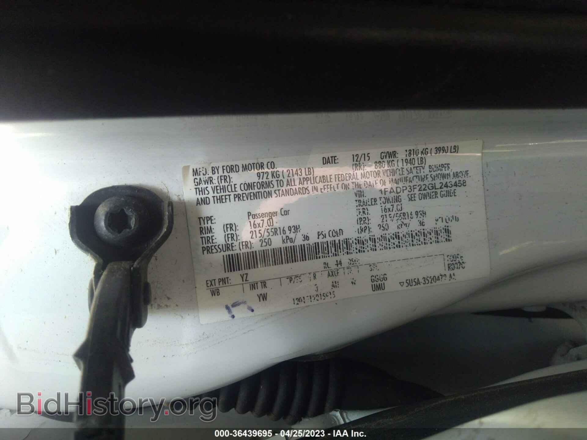 2016 FORD FOCUS - VIN: 1FADP3F22GL243458 - Фото 9